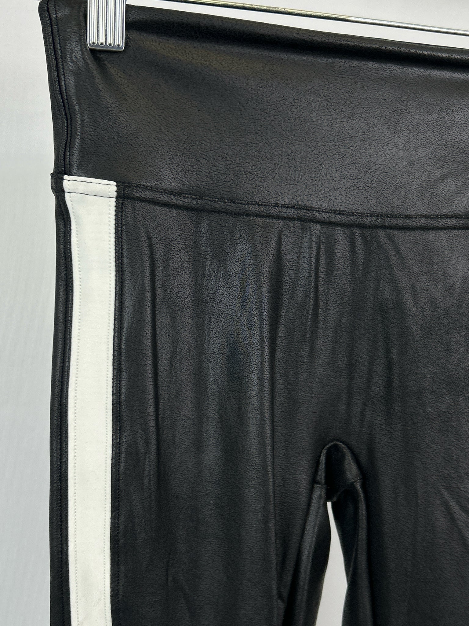 SPANX Size XS Black and White Women Legging