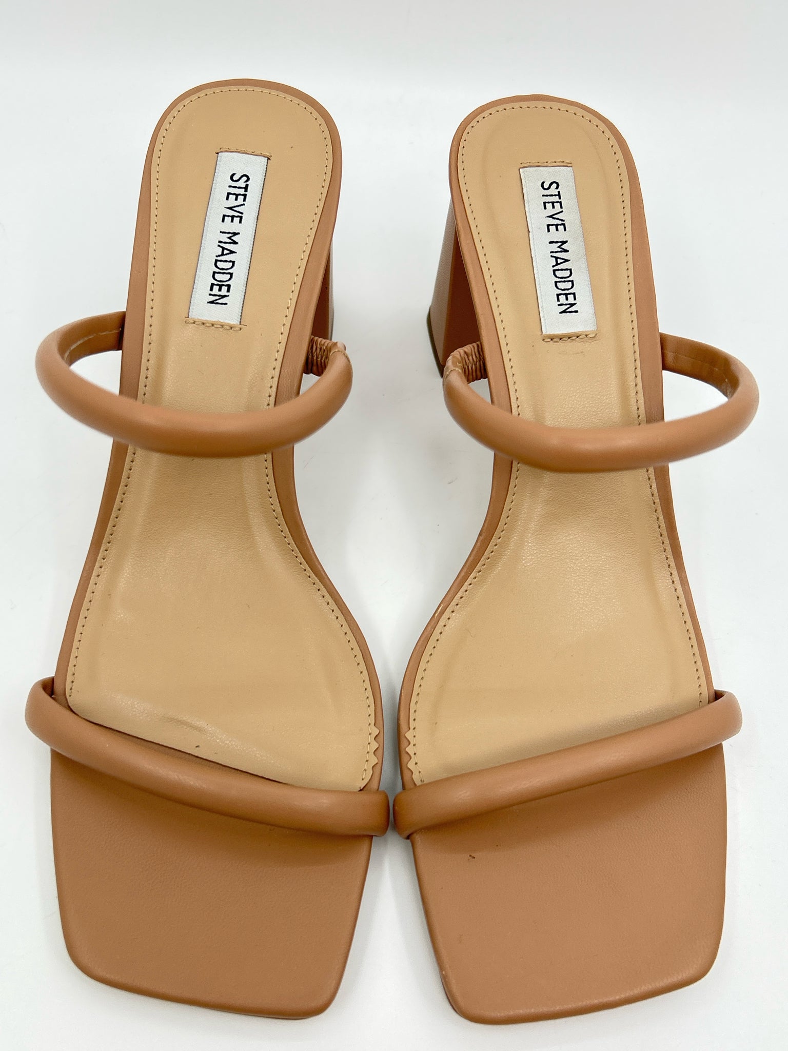STEVE MADDEN Size 9 Beige Women Pumps