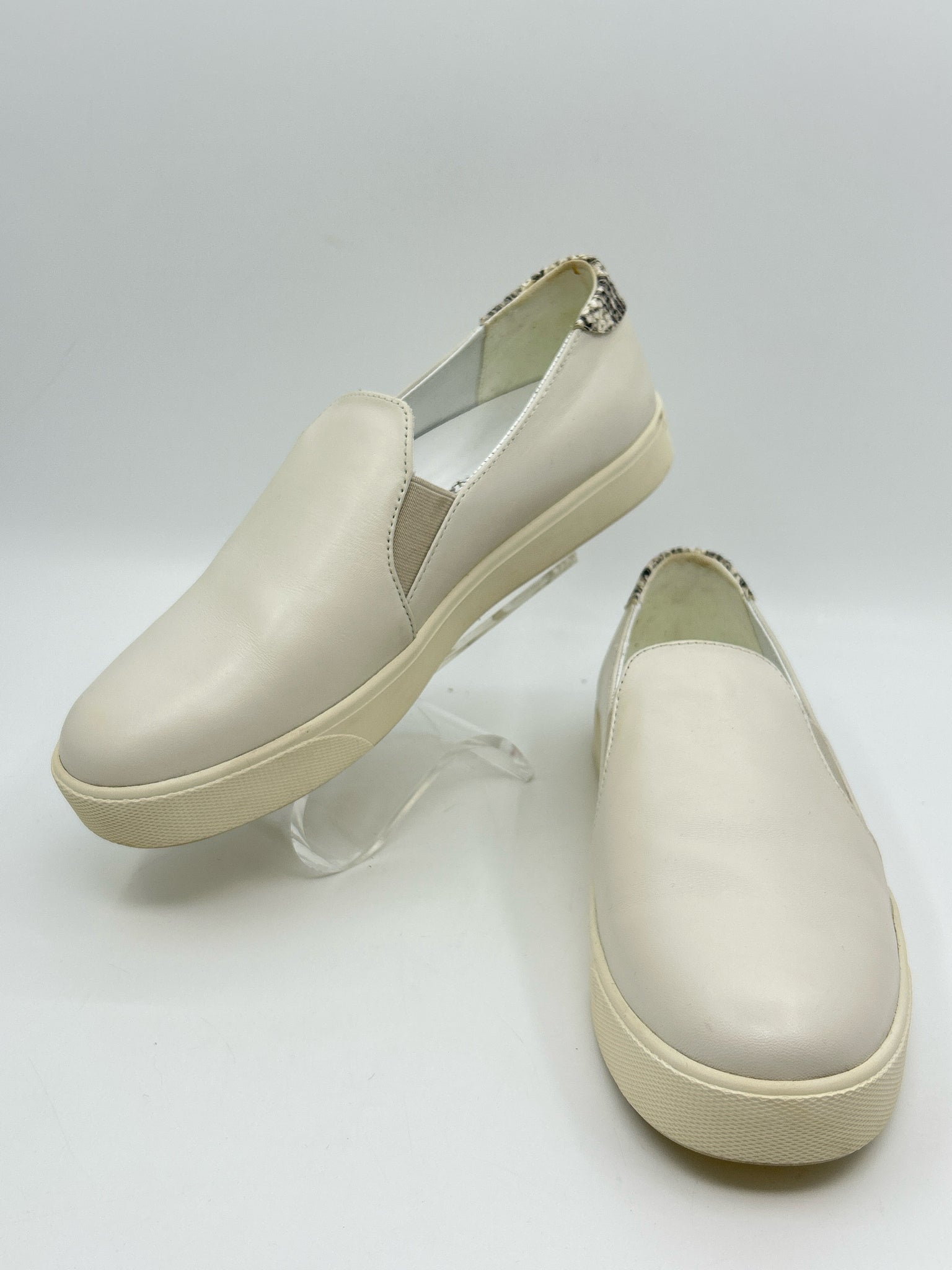 COLE HAAN Size 9.5B Vanilla White Women Shoes