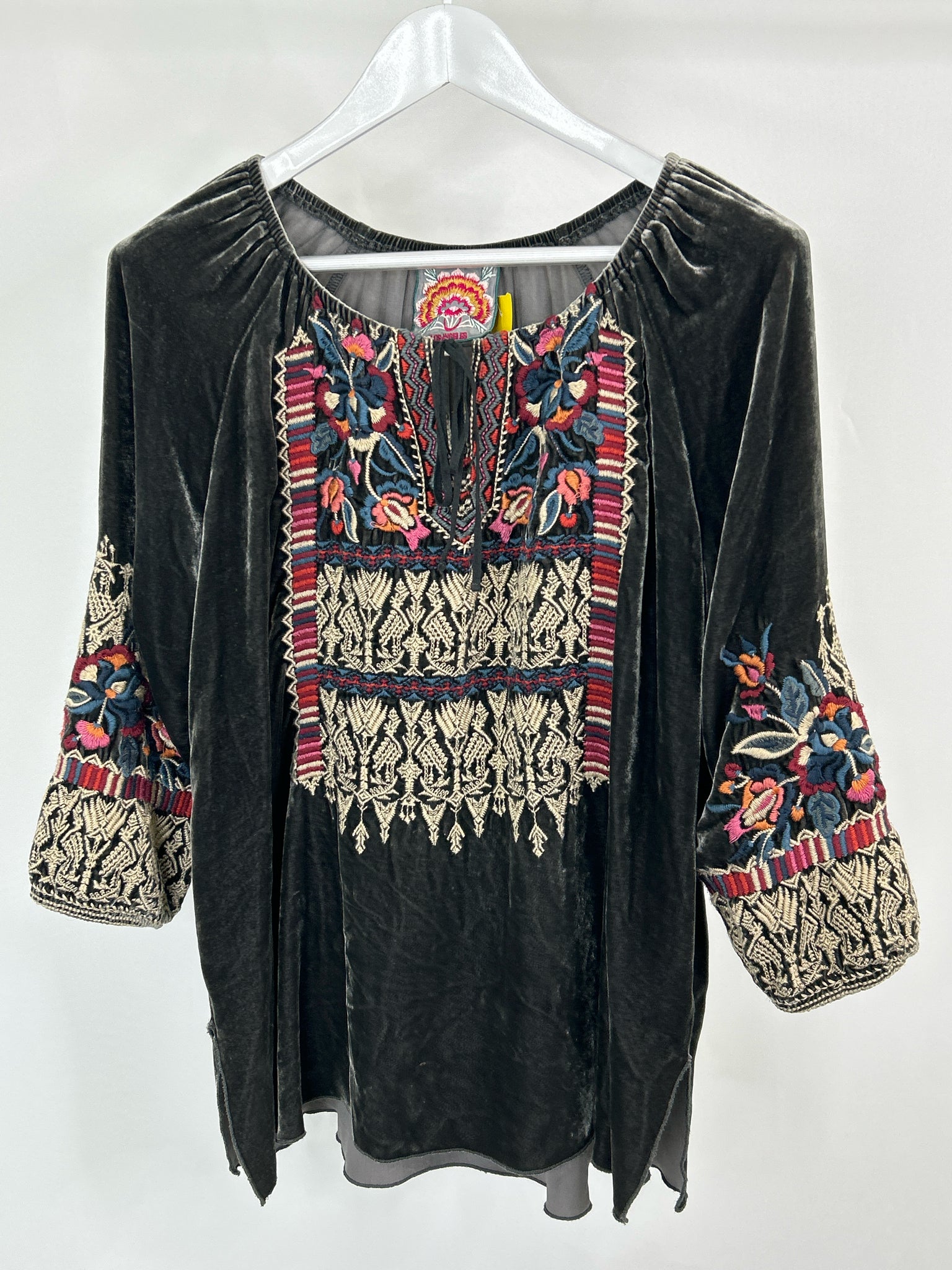 JOHNNY WAS Size M Grey Women Blouse