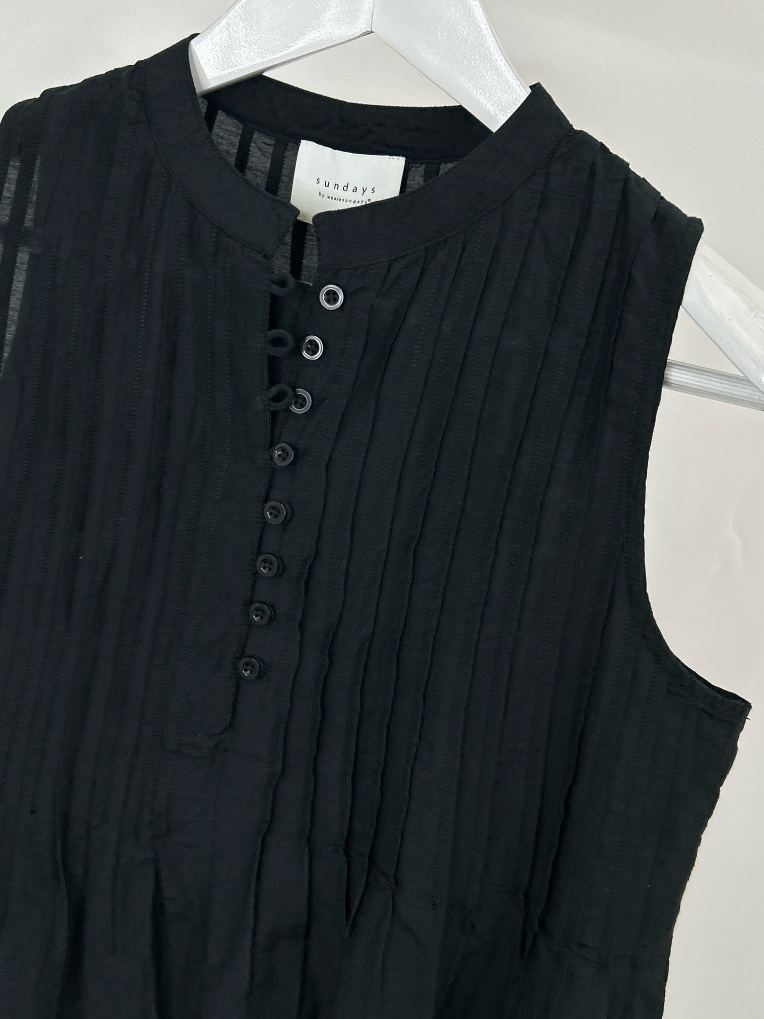 SUNDAYS Size XS Black Women Top