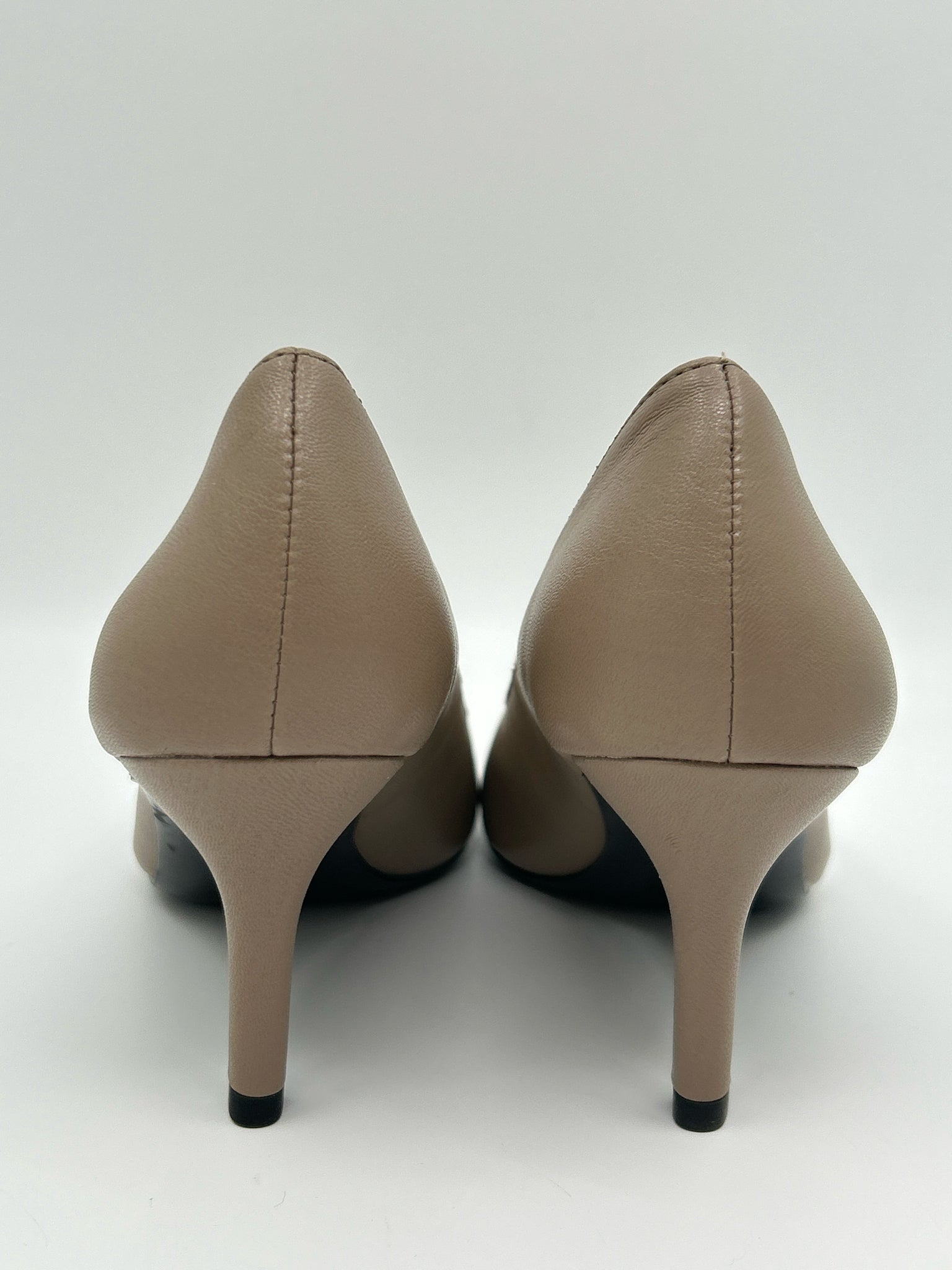 LIFE STRIDE Size 8.5M Taupe Women Pumps NIB