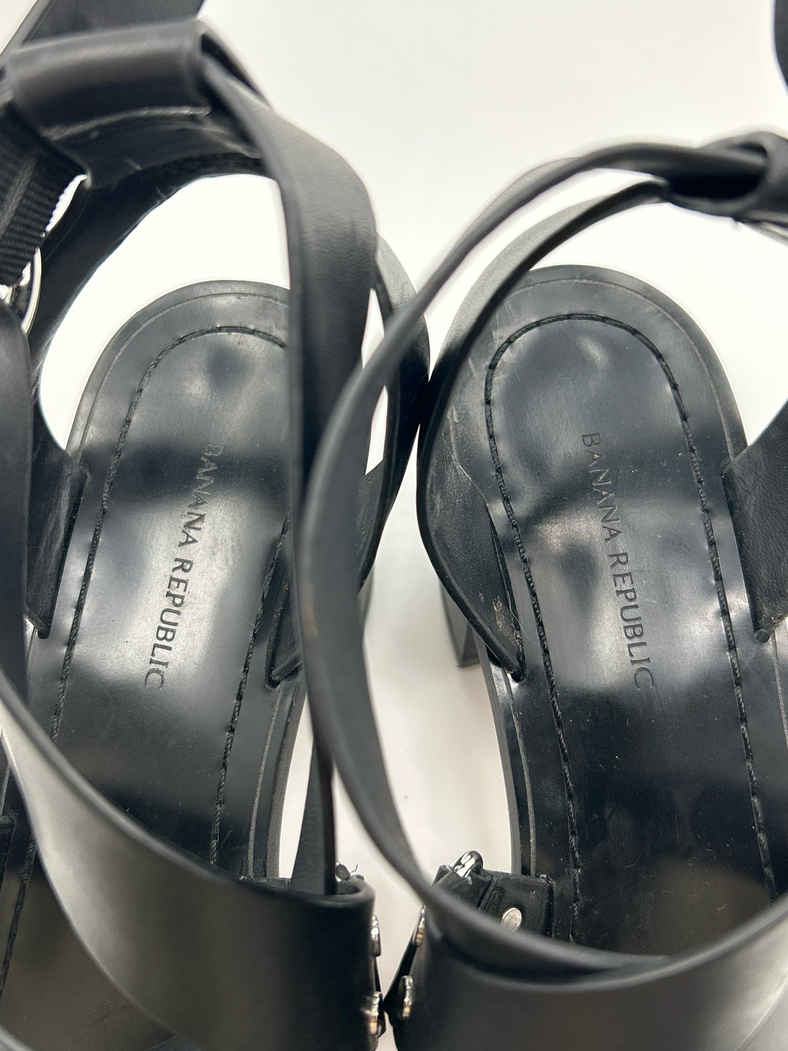 BANANA REPUBLIC Size 9M Black Women Sandal