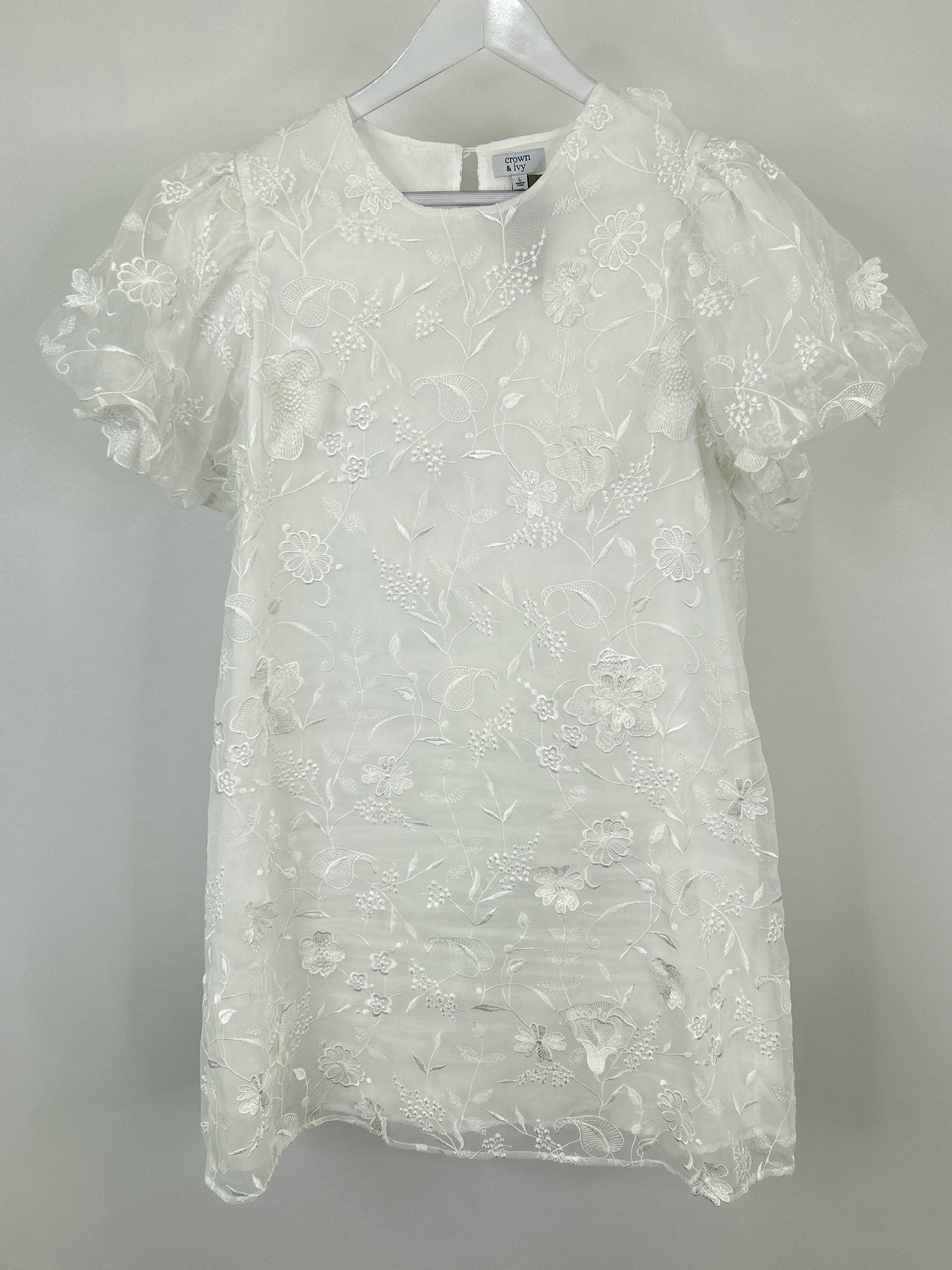 CROWN & IVY Size L White Floral Women Dress