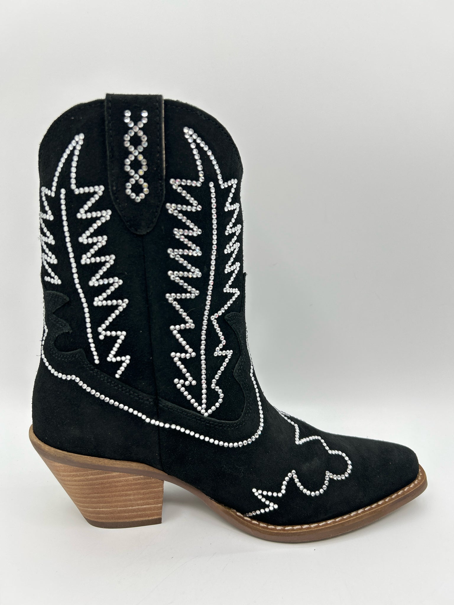 DINGO Size 8.5M Black Women Boots