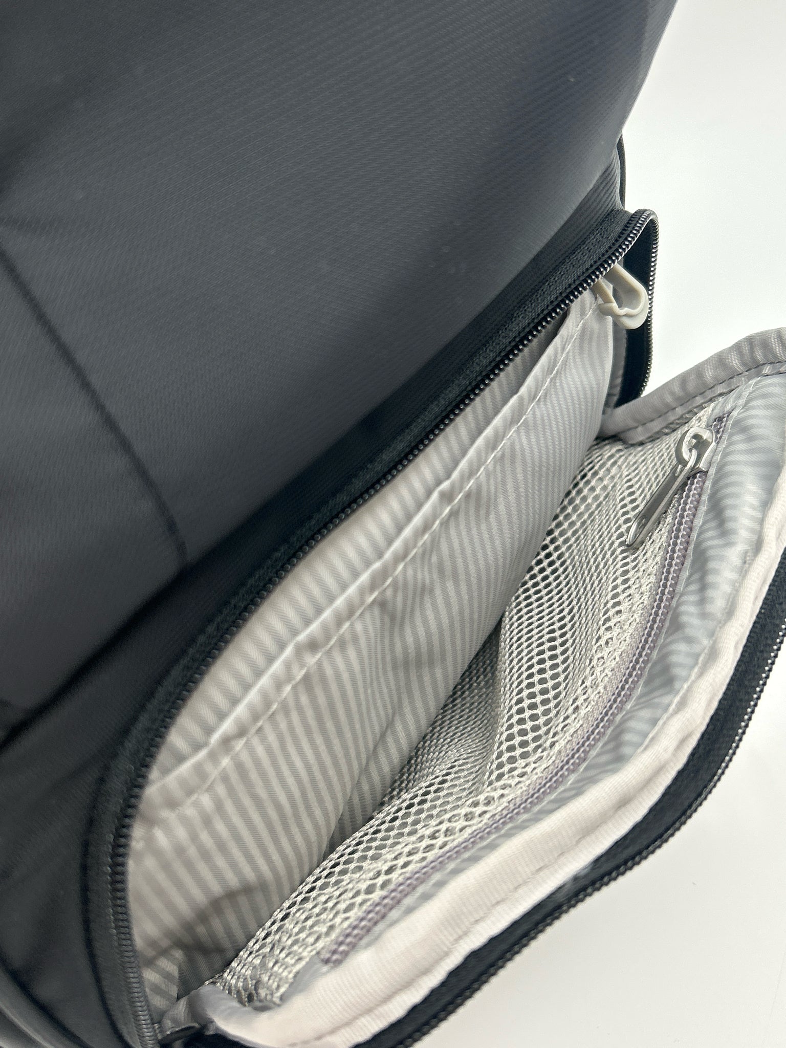 PAC SAFE Black Women Purse
