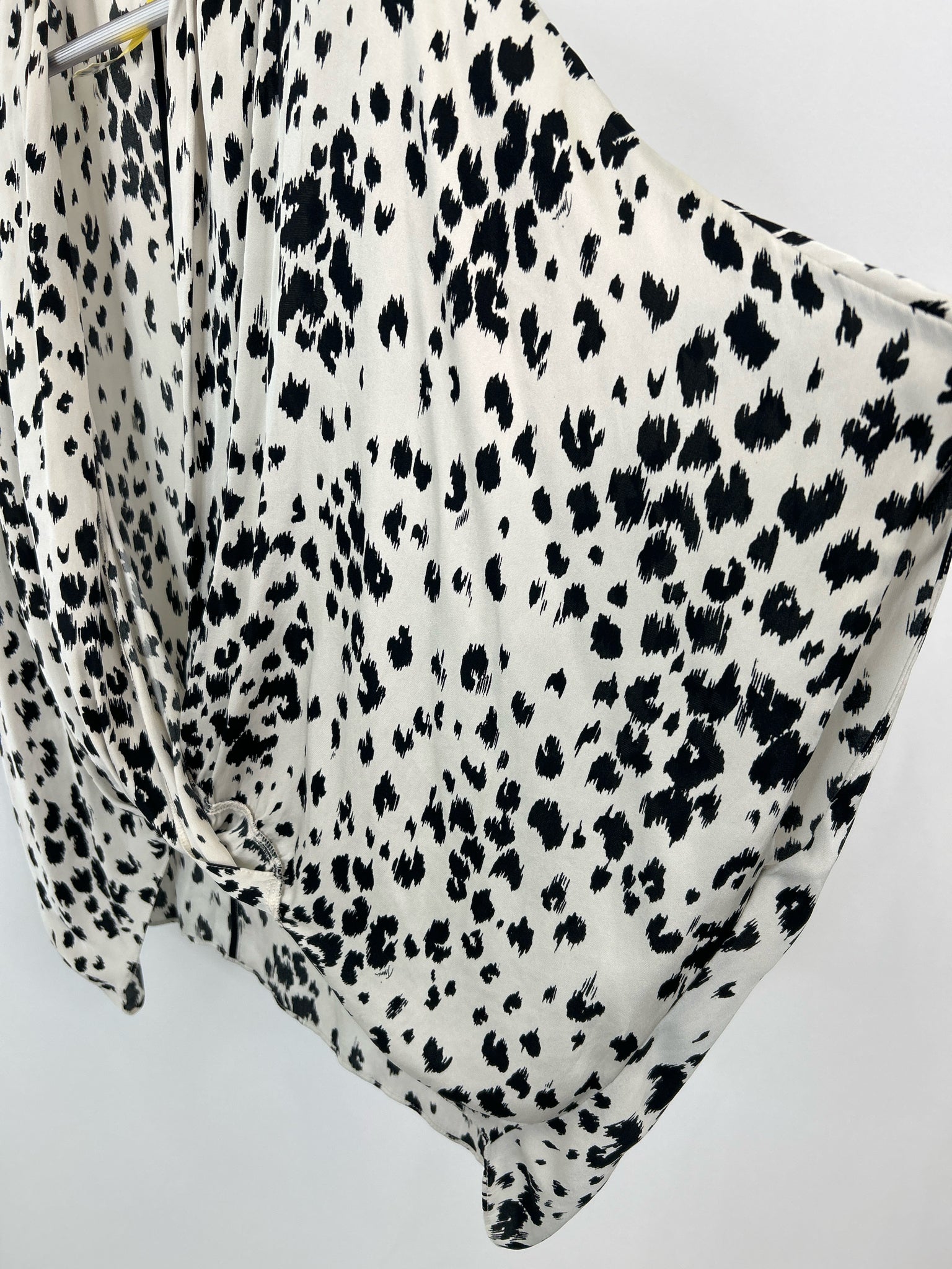 TRINA TURK Size XL Ivory Print Women Top
