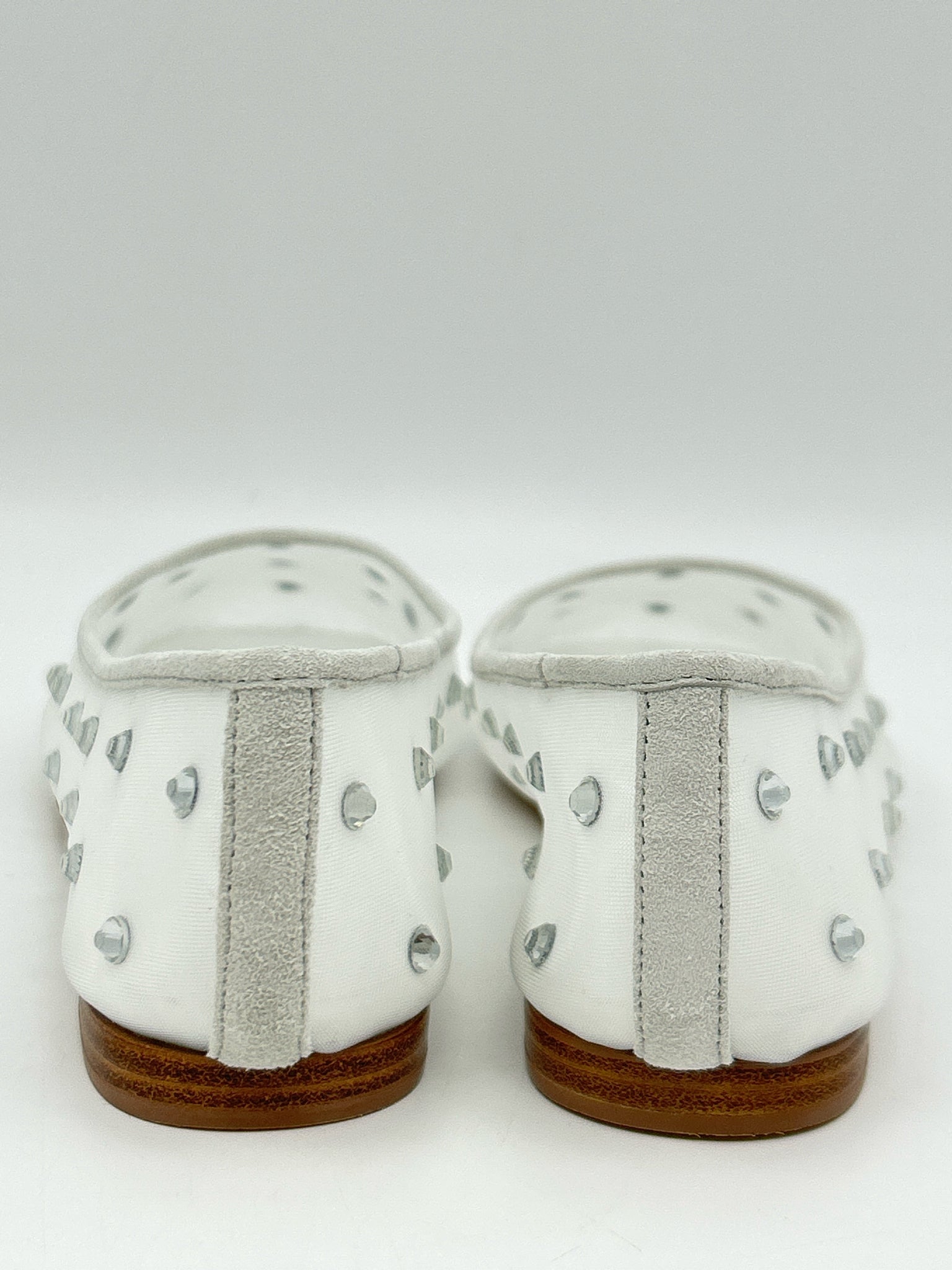 JEFFREY CAMPBELL Size 6 White Women Flats