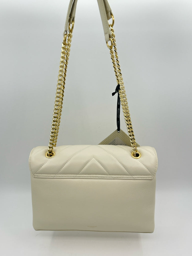 Moncrief London NWT Ivory Purse