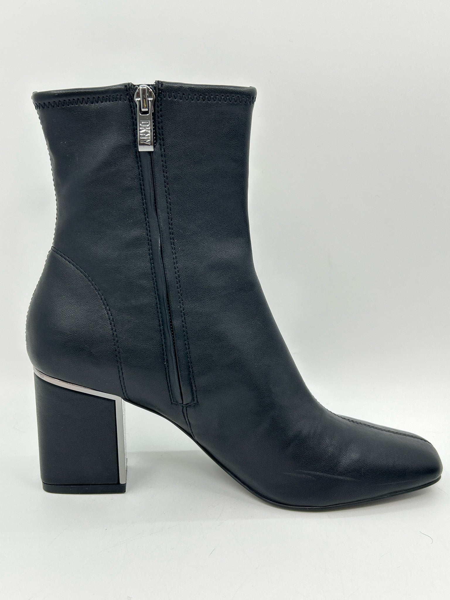 DKNY Size 8.5M Black Women Booties