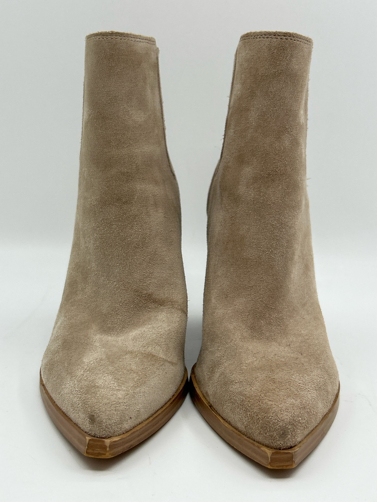 MARC FISHER Size 8M Beige Women Booties