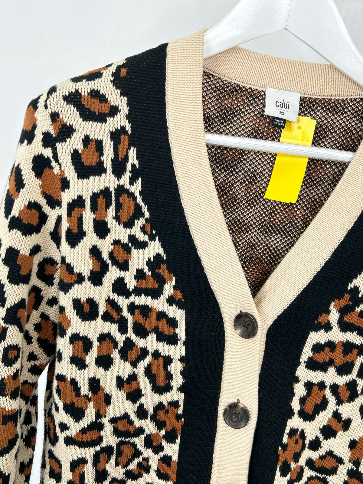CABI Size XS CREAM AND BLACK Women Cardigan