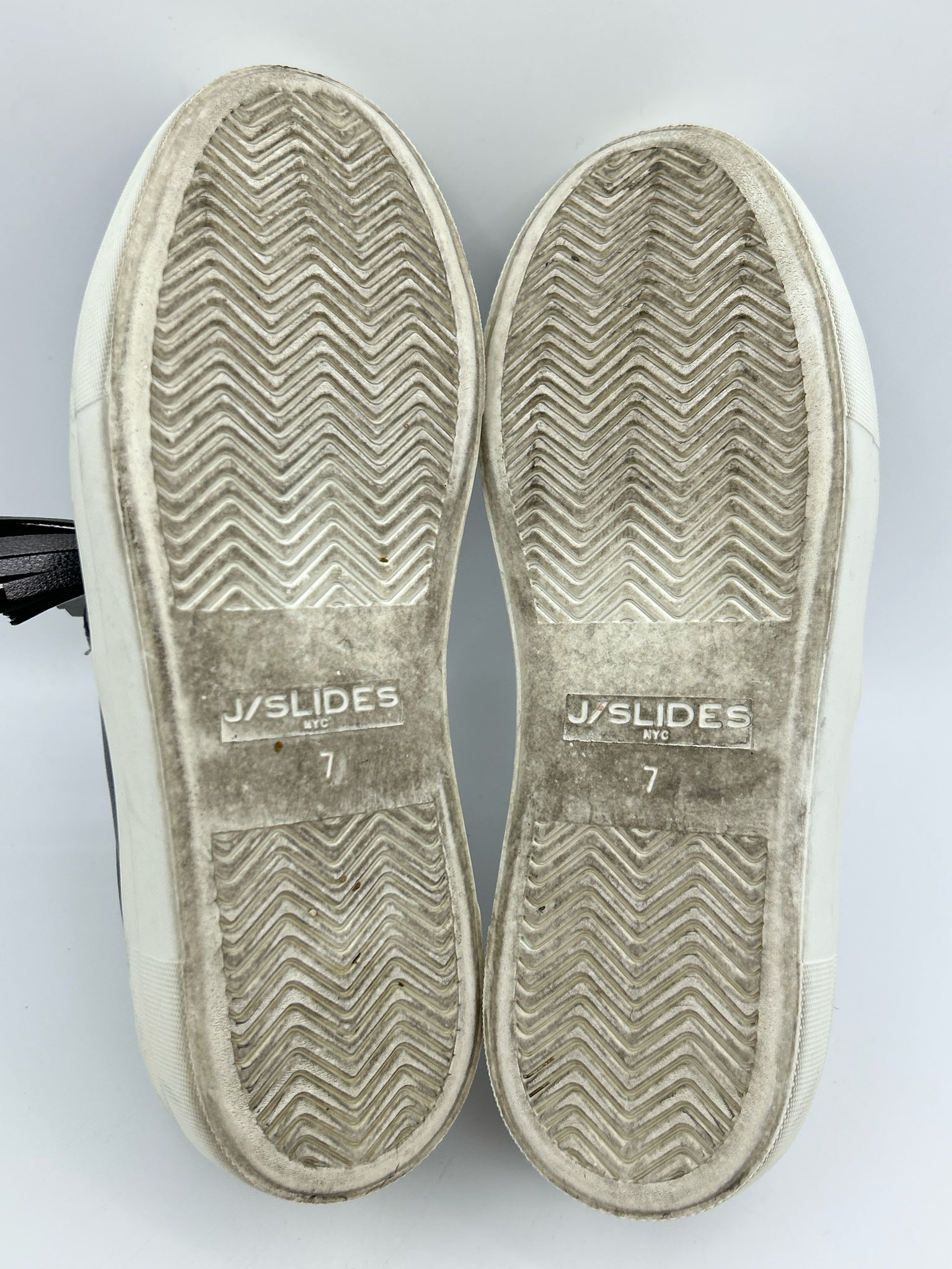 J/Slides Size 7 Pewter Women Sneakers