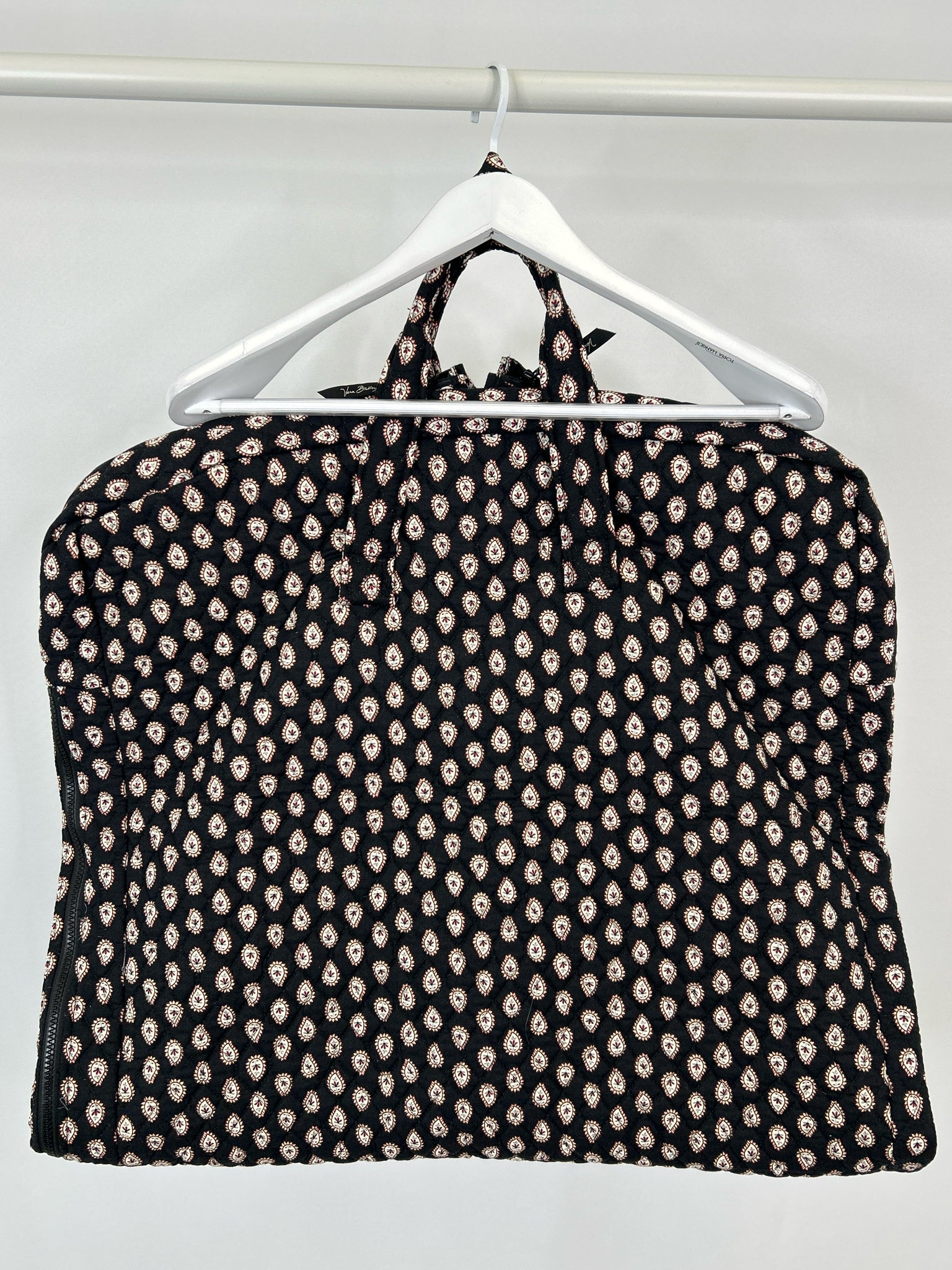 VERA BRADLEY Black Print Luggage