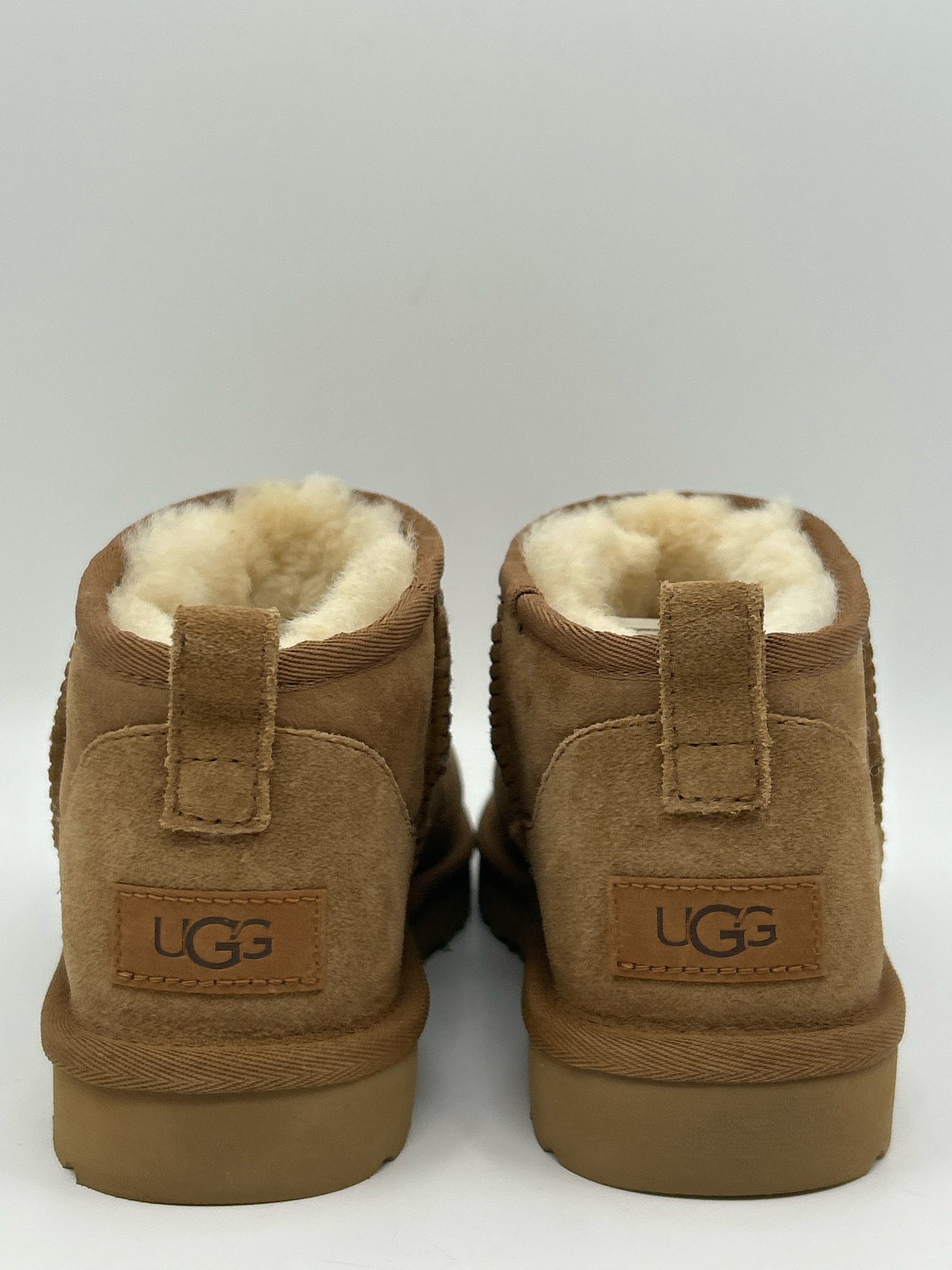 UGG Size 7 Brown Women Booties