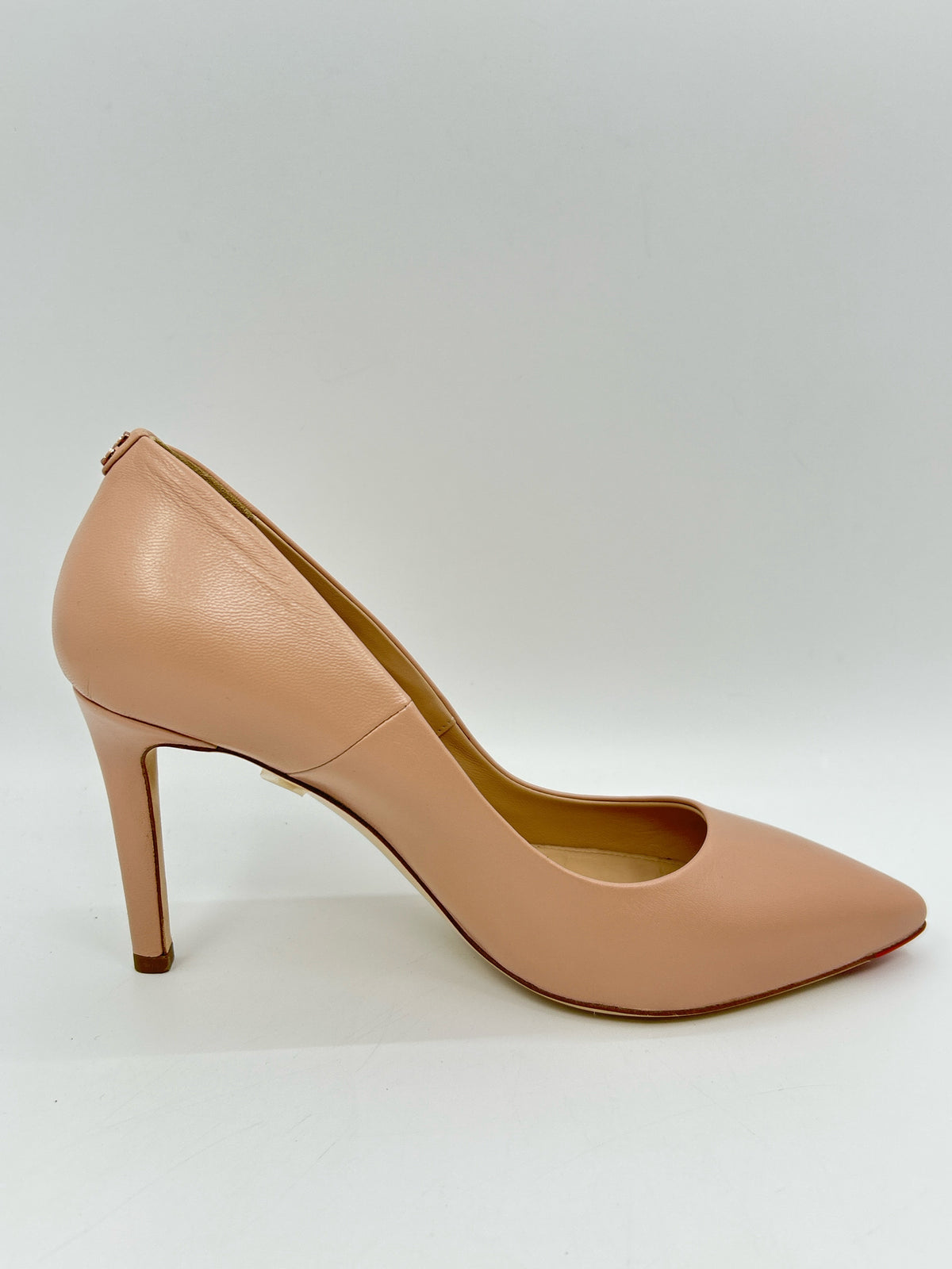 MAVETTE Size 37/7 nude Women Pumps