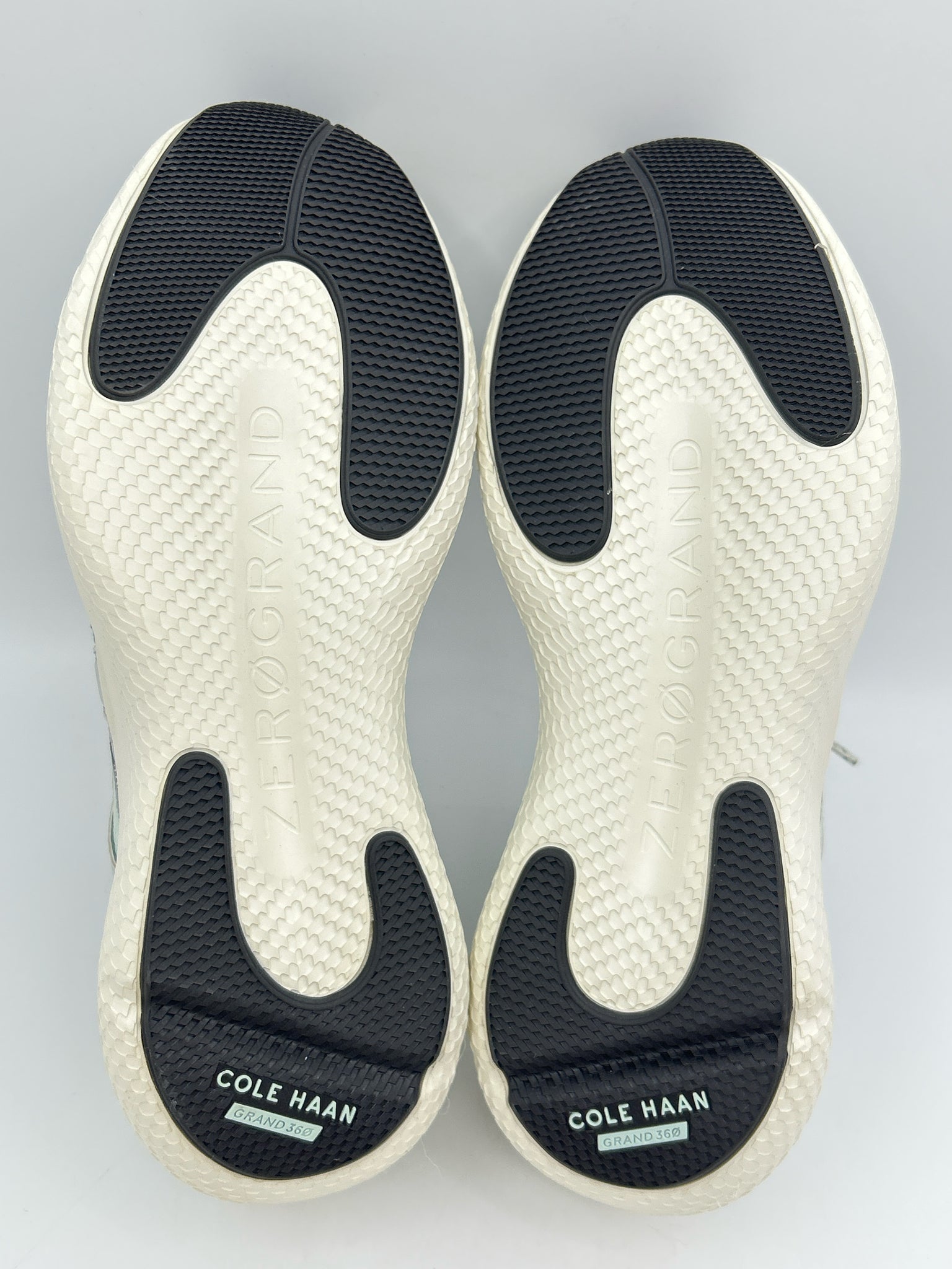 COLE HAAN Size 9B Grey Women Sneakers