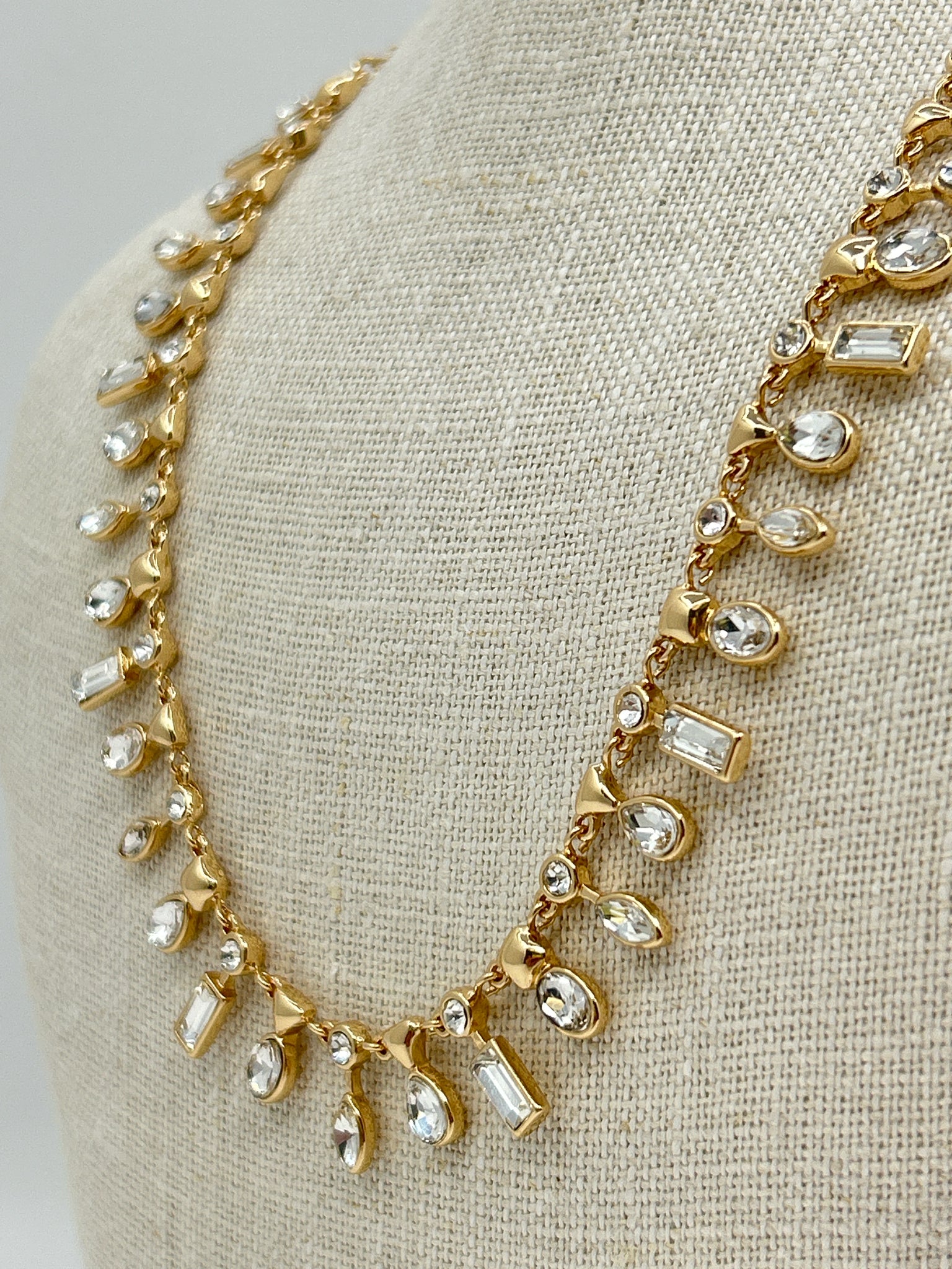 ANTHROPOLOGIE NWT Gold Necklace
