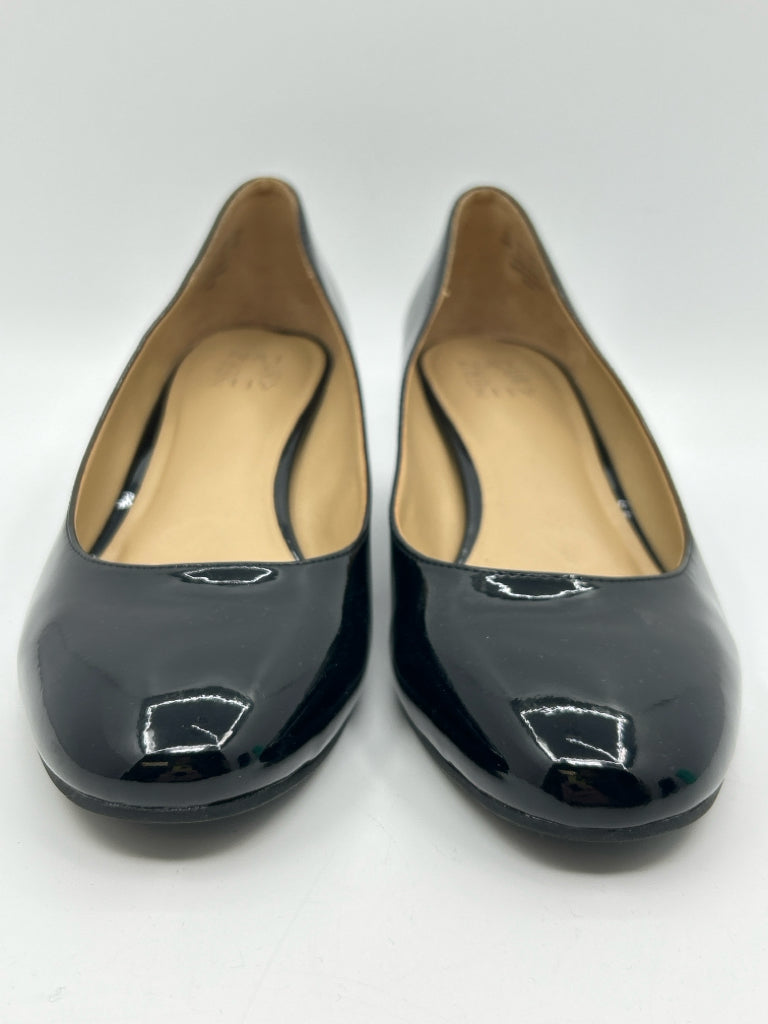 NATURALIZER Women Size 10M Black Pumps