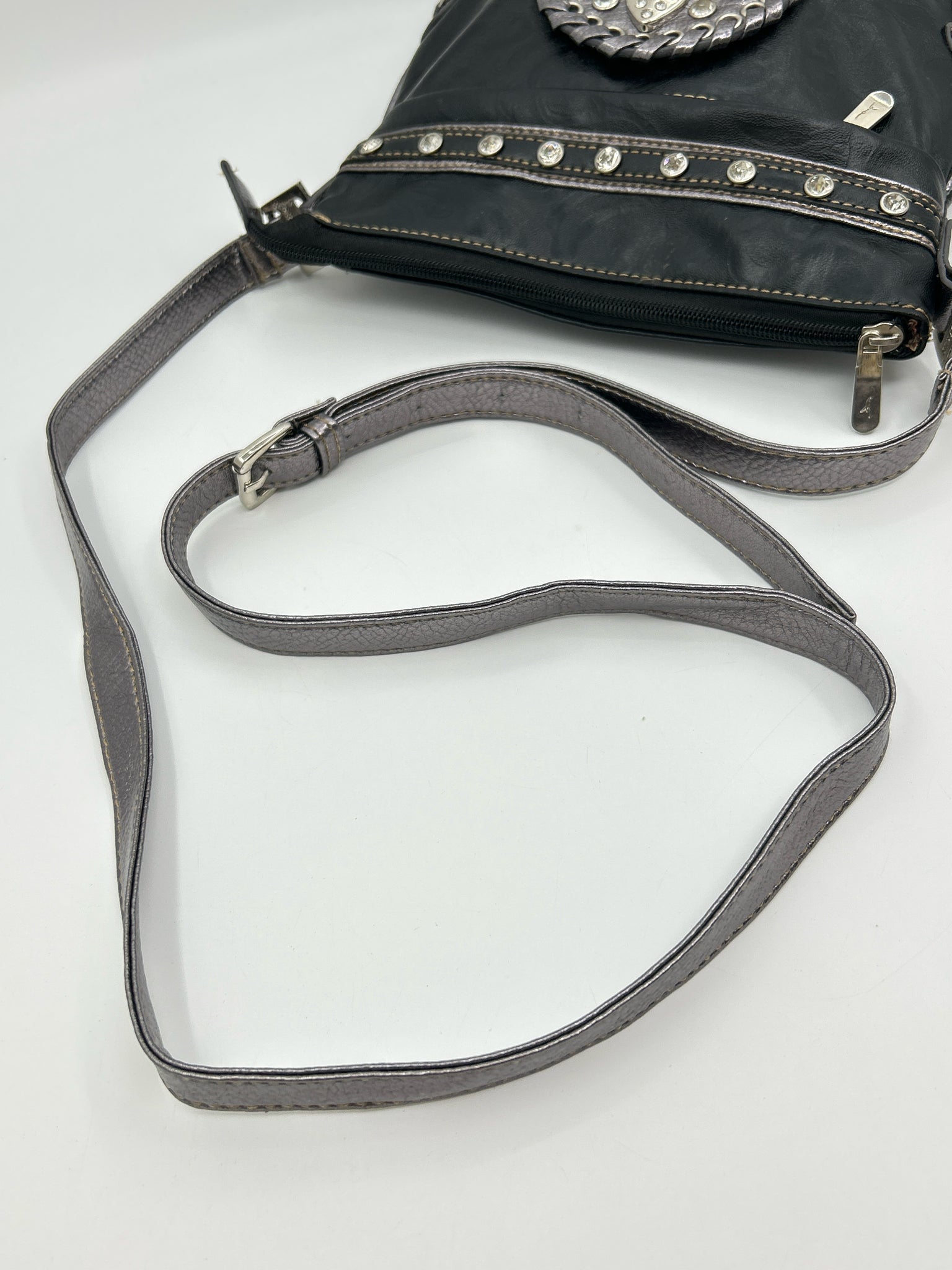 SALICE Black and Silver Women Purse