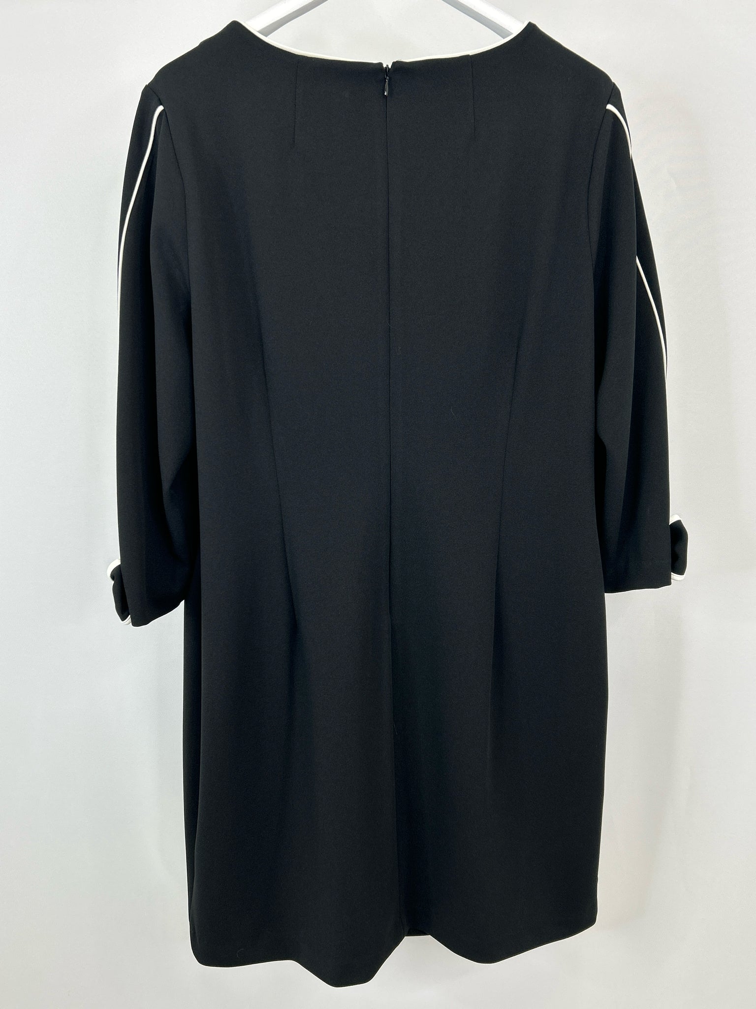 CALVIN KLEIN Size 18W Black Women's Dress