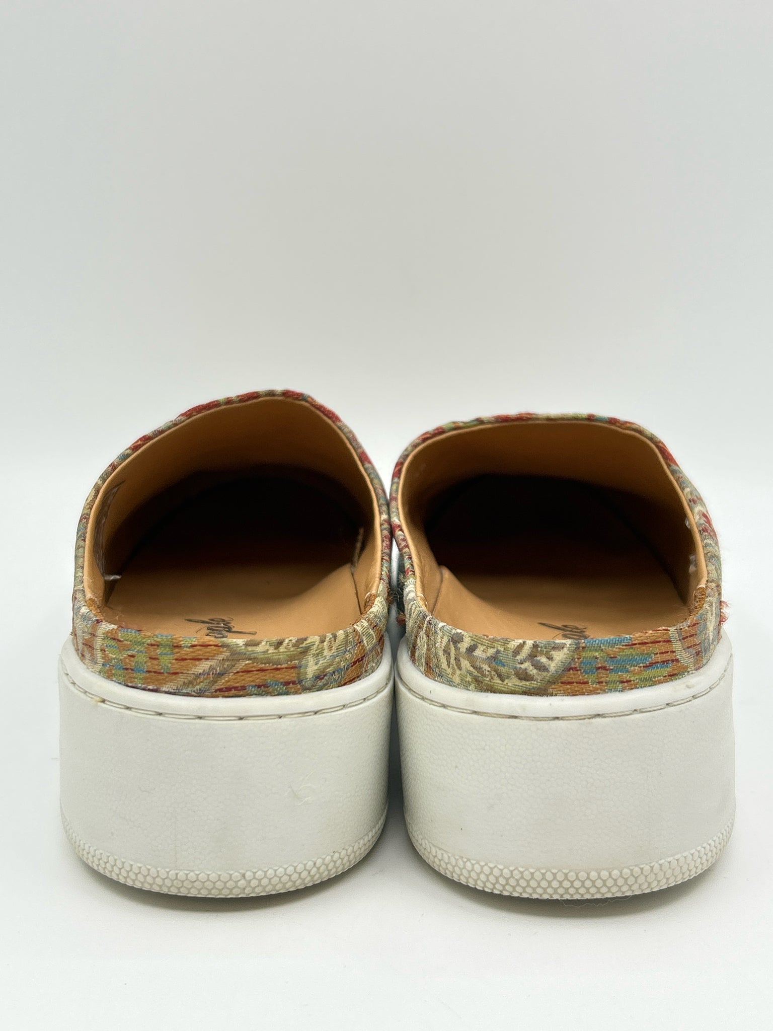 FREE PEOPLE Size 8 Orange Print Women's Shoes