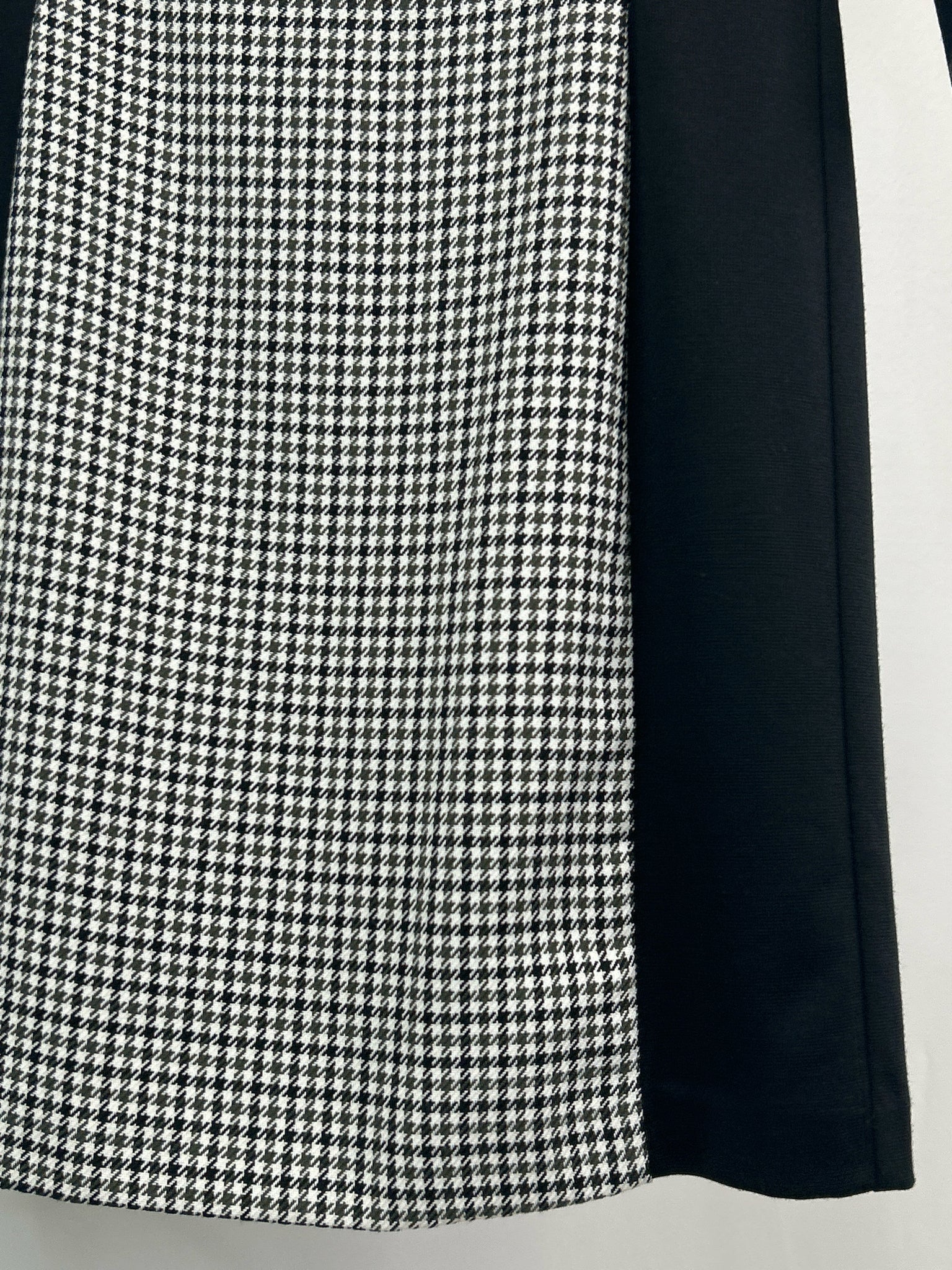 SAKS FIFTH AVENUE Size 6 Black Print Women Dress