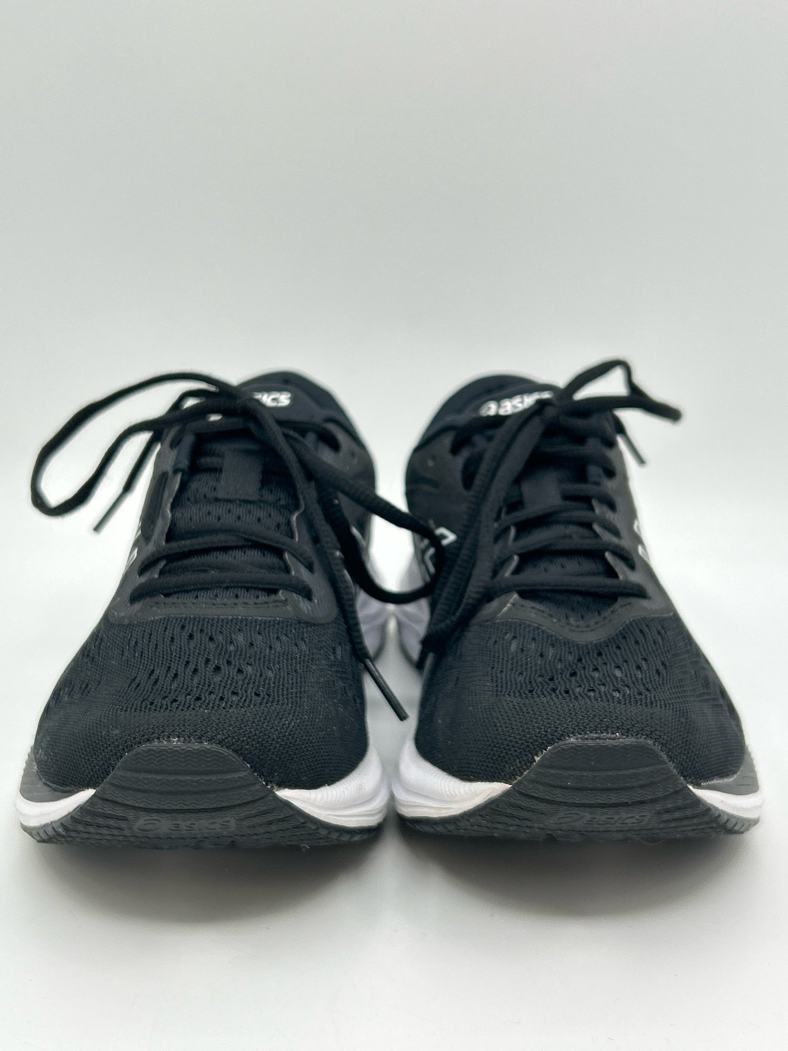 ASICS Size 7 Black Women Sneakers