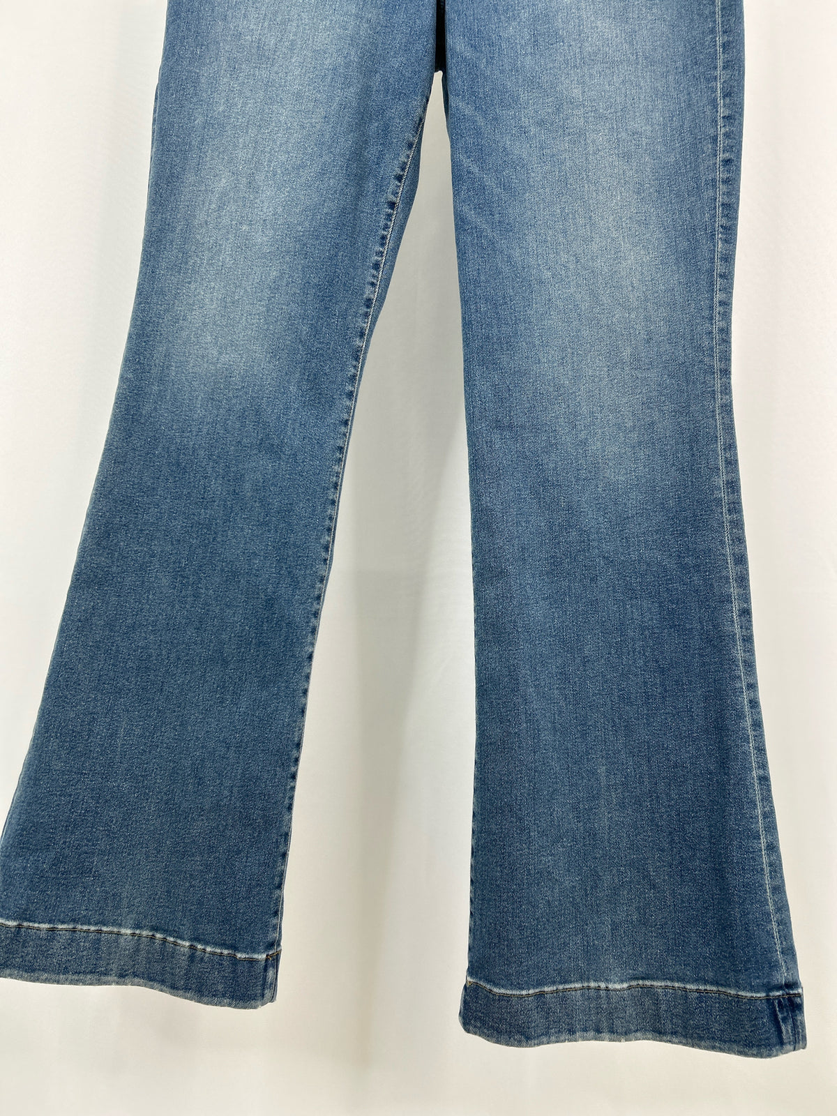 7 FOR ALL MANKIND Size 34 BLUE DENIM Women jeans