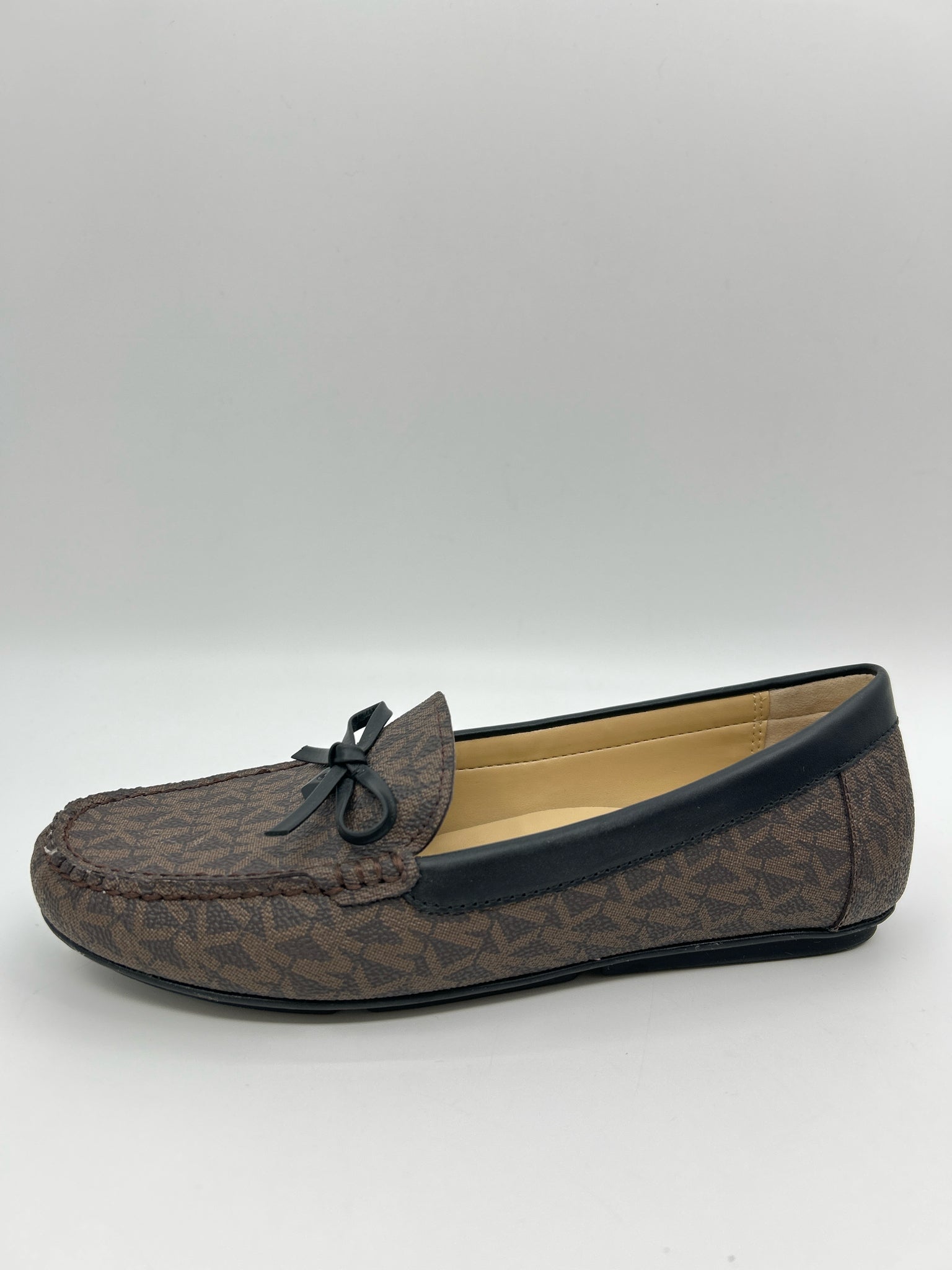 MICHAEL MICHAEL KORS Size 6.5 Brown and Black Women Loafer