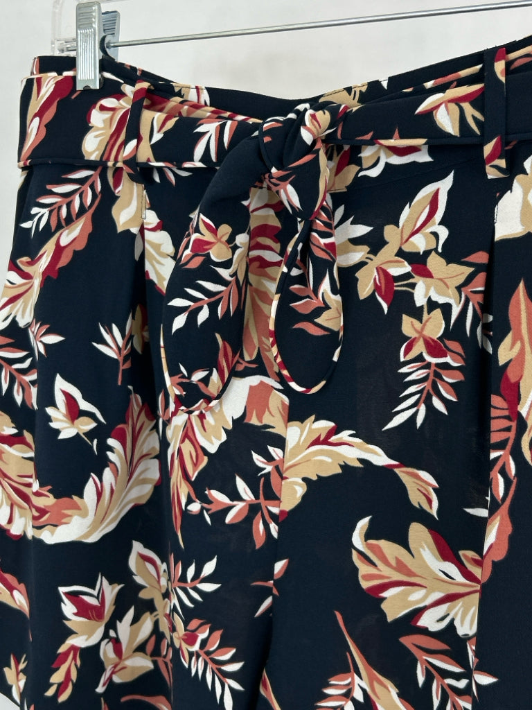 JOIE Size 10 Navy Print Women's Shorts NWT