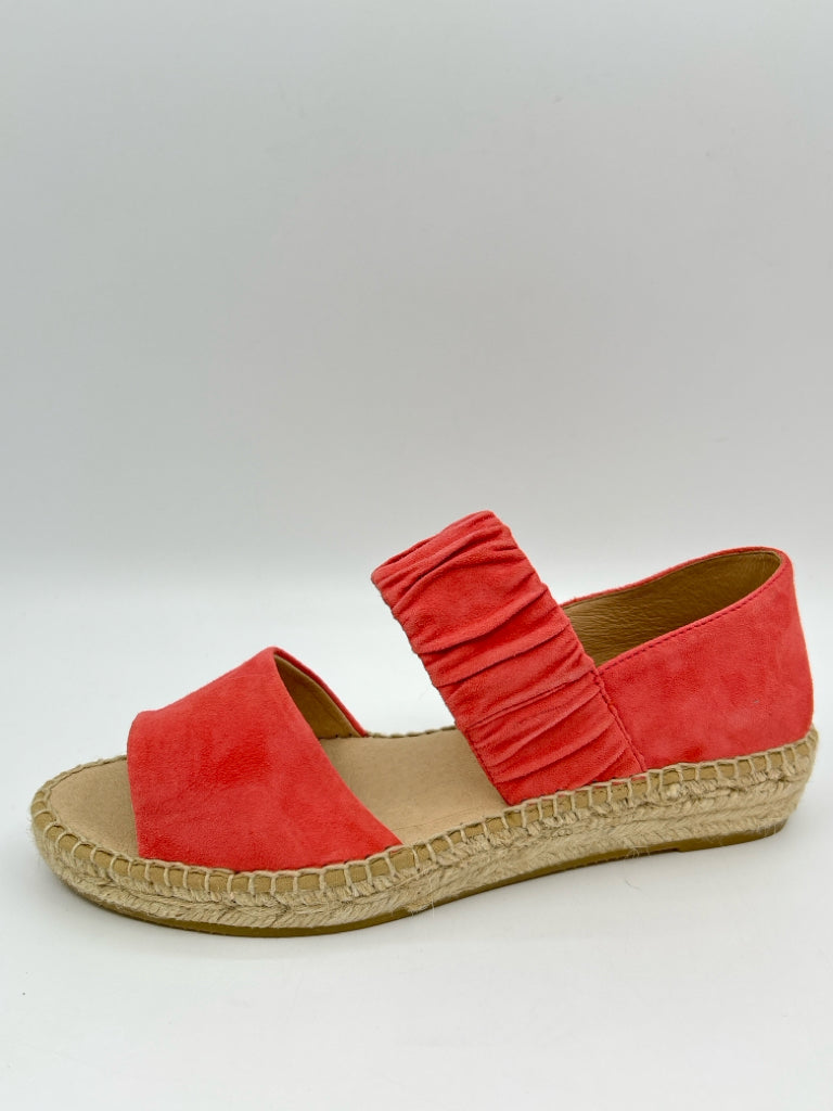 KANNA Size 38 salmon Sandal