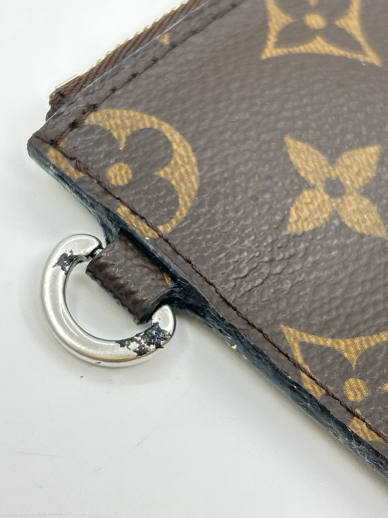 LOUIS VUITTON Brown Monogram Women Pouch Purse