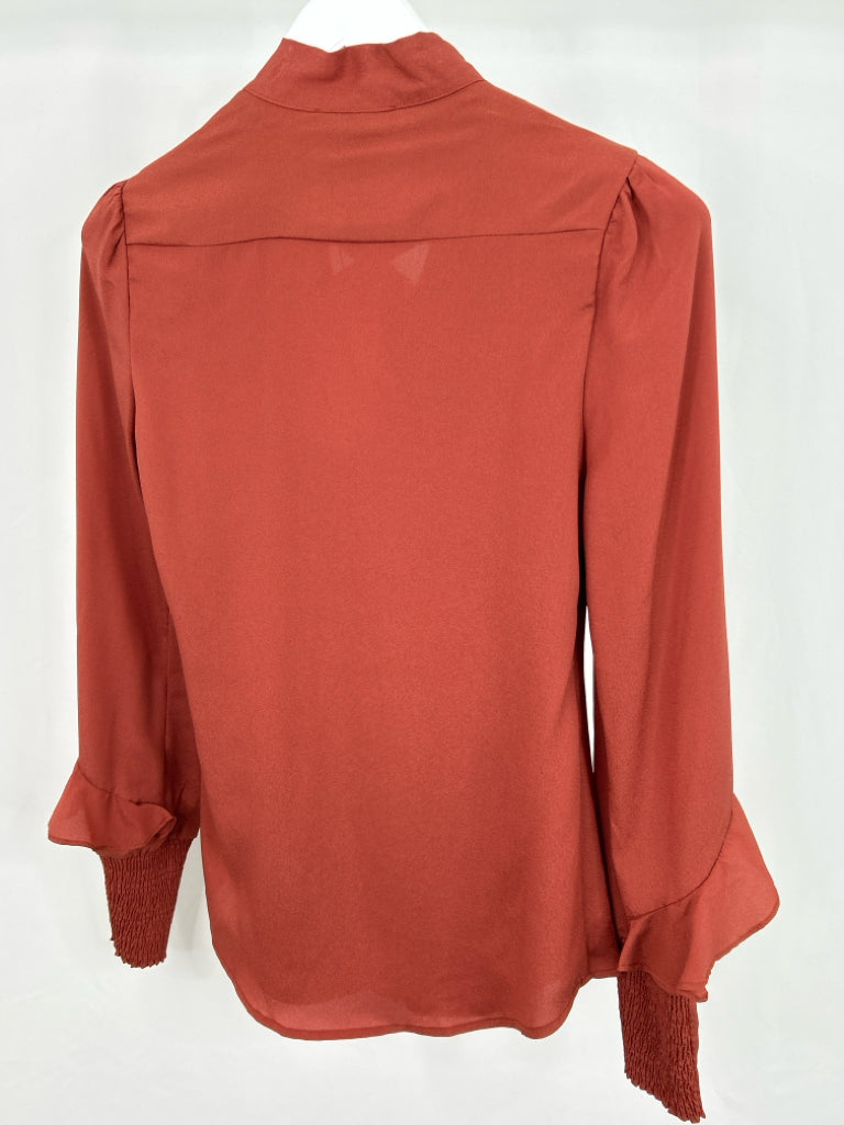 MM COUTURE NWT Women Size S Burnt Orange Top