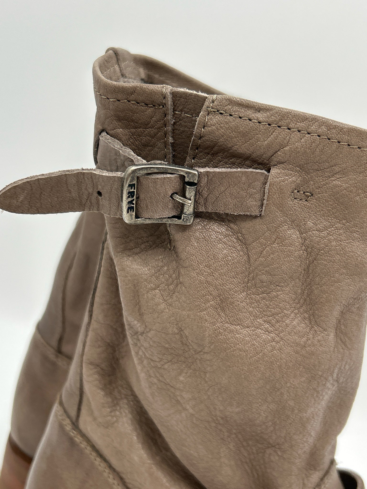 FRYE Size 6B Brown Women Boots