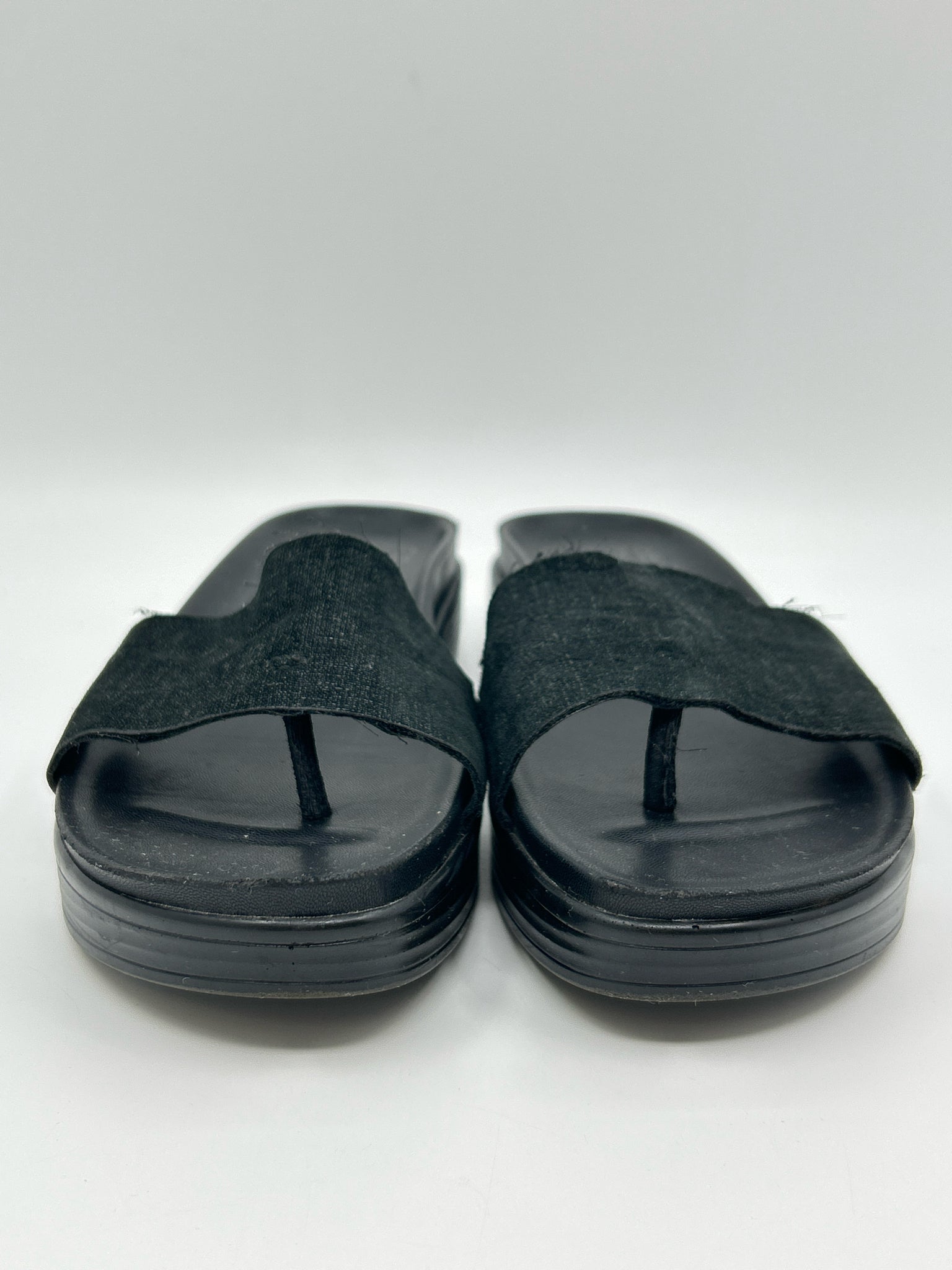 DONALD PLINER Size 9 Black Women Sandal