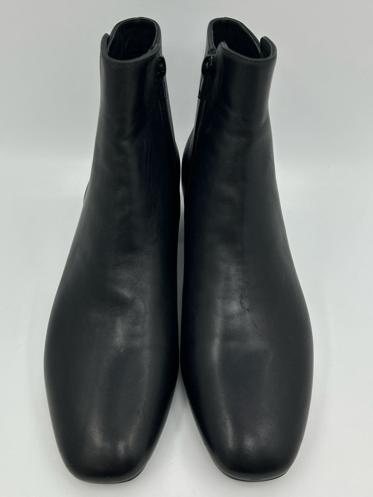 VANELI Size 10M Black Women Leather Booties NWOB