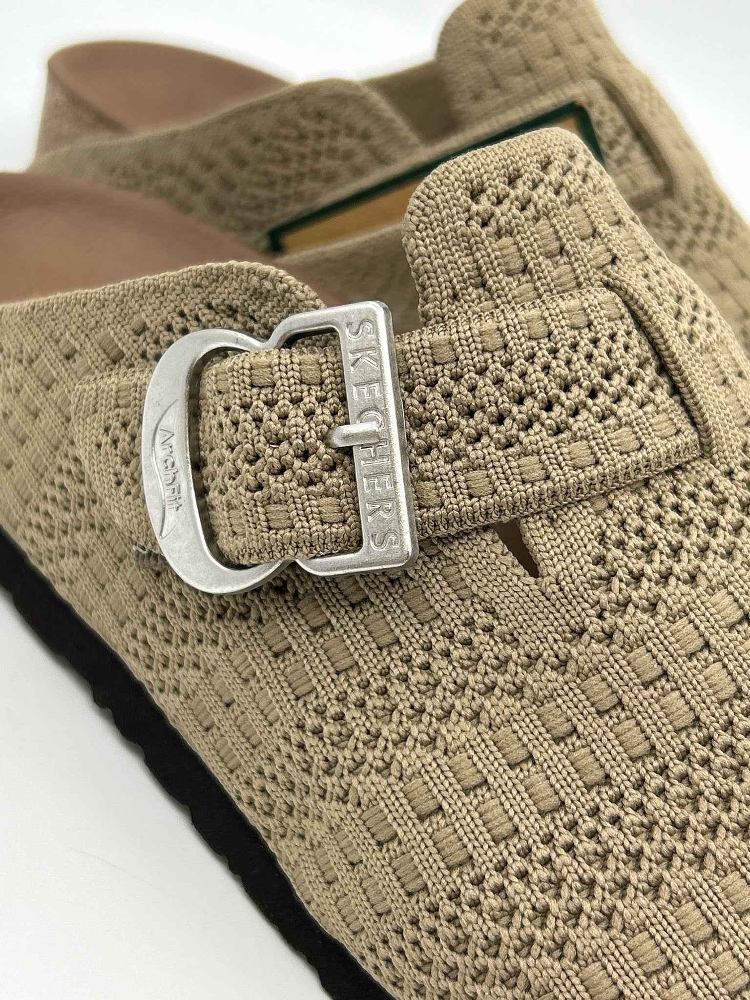 skechers Size 7 Taupe Women Clogs