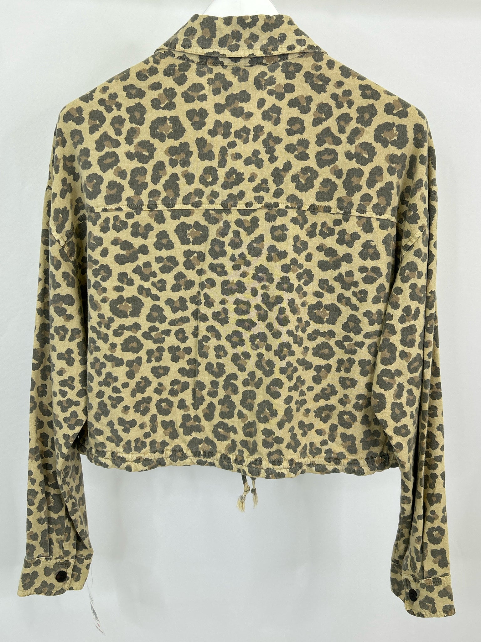 BLANKNYC NWT Size L Animal Print Women Shirt