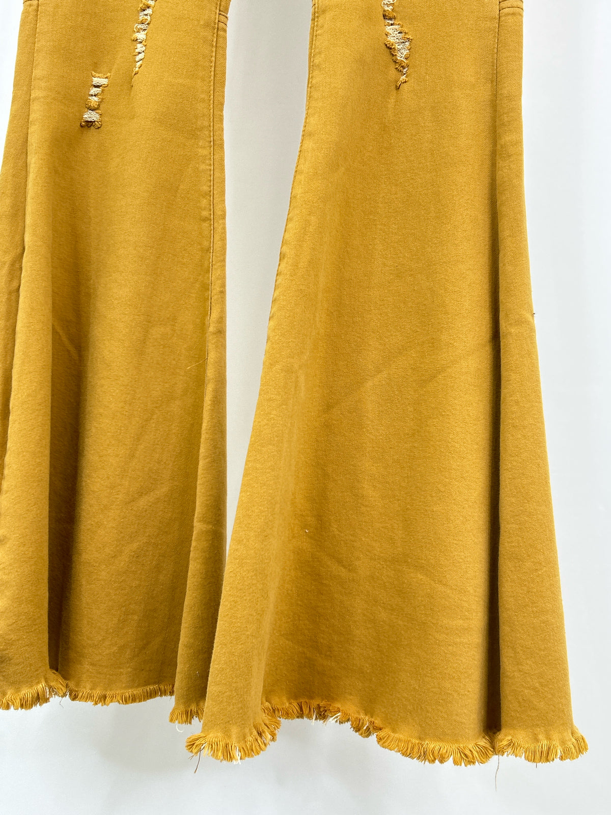 TURQUOISE HAVEN NWT Size M Mustard Women jeans