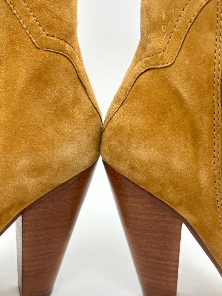 FRYE Size 7M Tan Booties