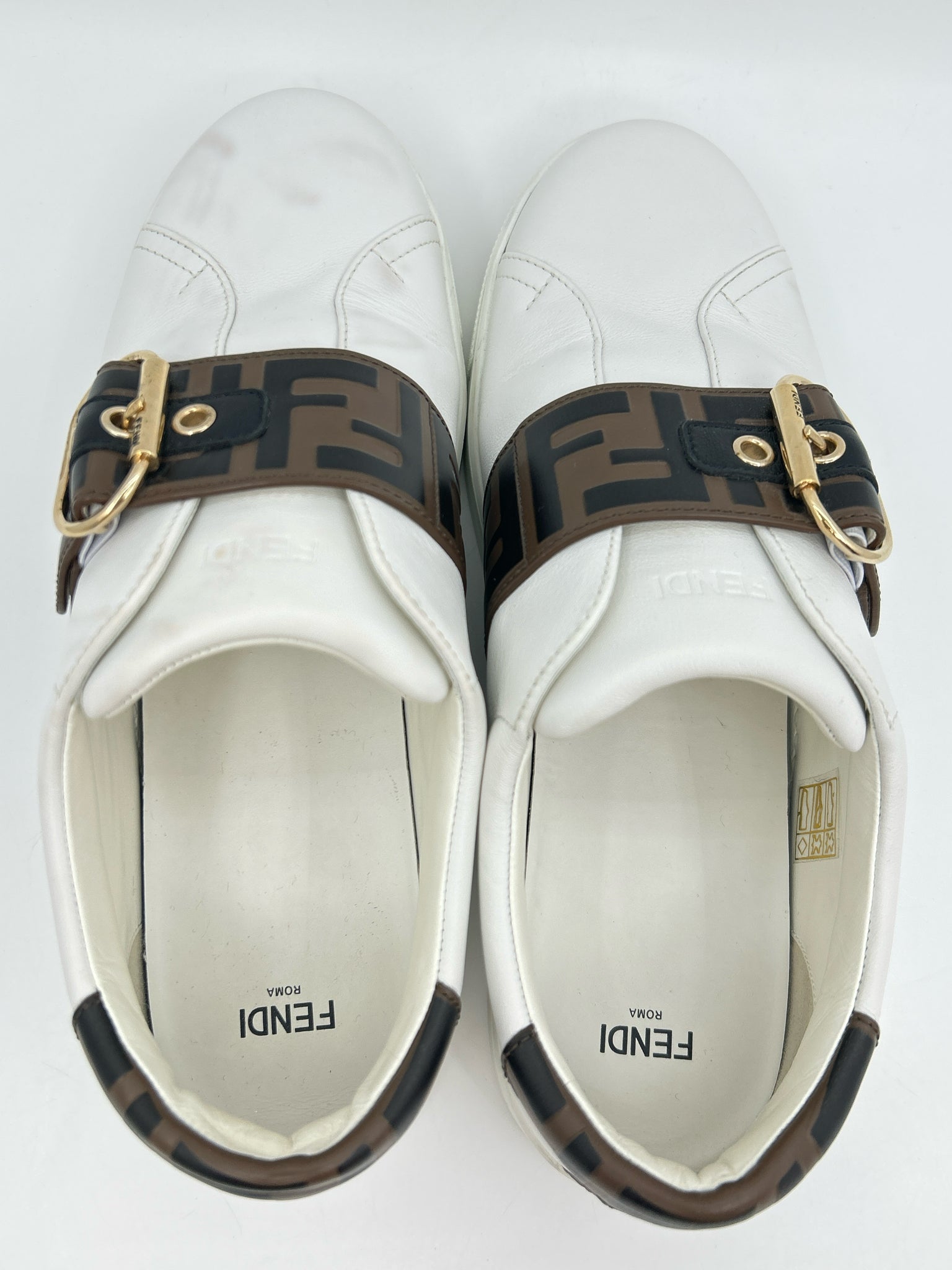 FENDI Size 38.5 White Women Sneakers