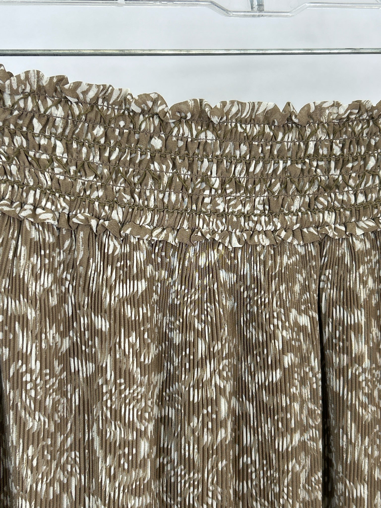 Good Hart Size M Brown Print Women Skirt NWT