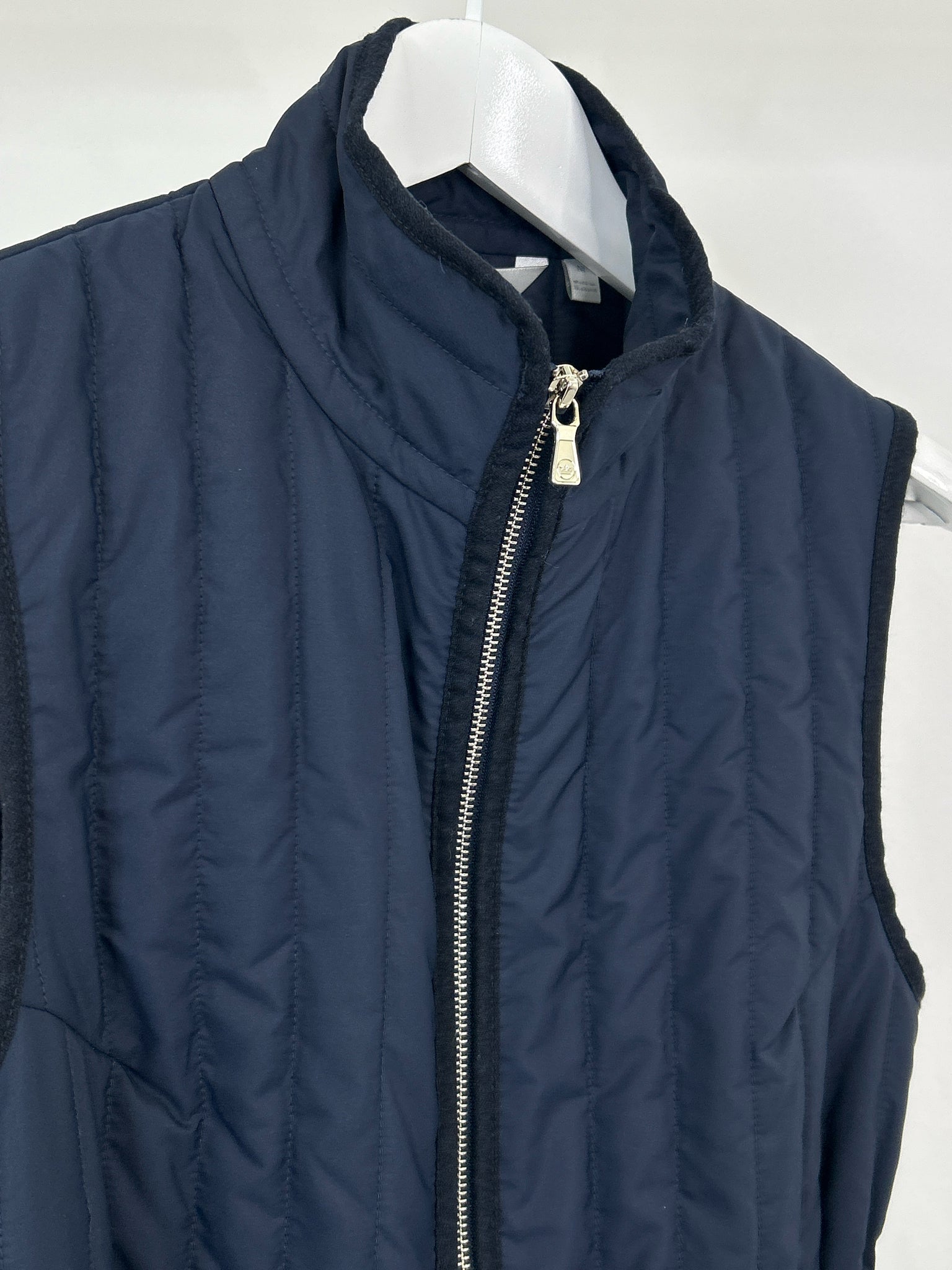 PETER MILLAR Size M Navy Women Vest