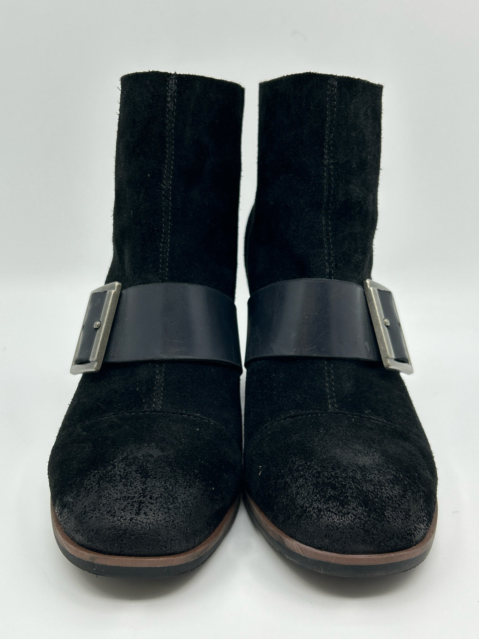 Korks Size 8M Black Women Booties