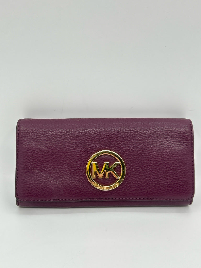 MICHAEL MICHAEL KORS Burgundy Wallet