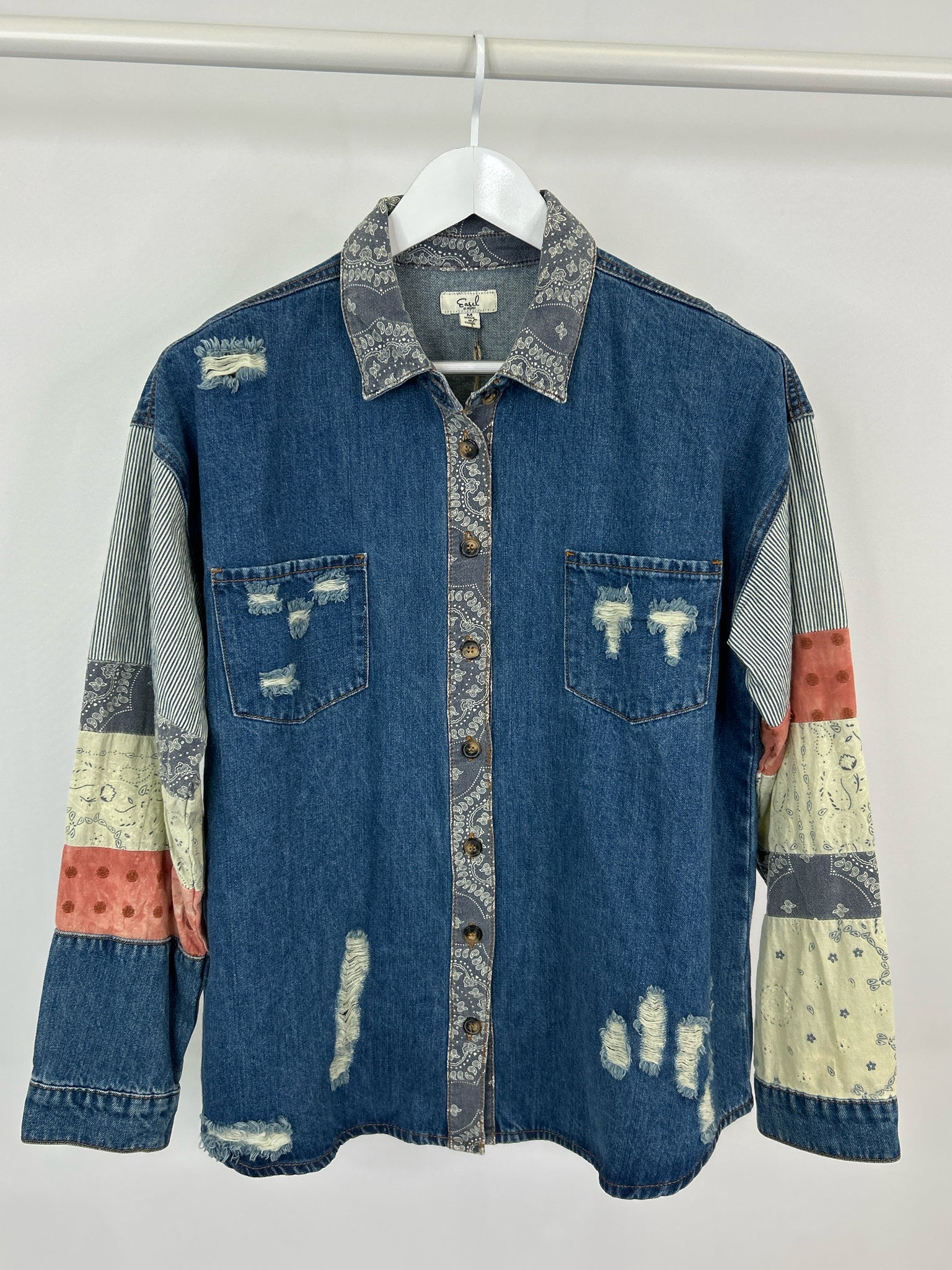 EASEL Size M Blue Denim Women Shirt Jacket NWT