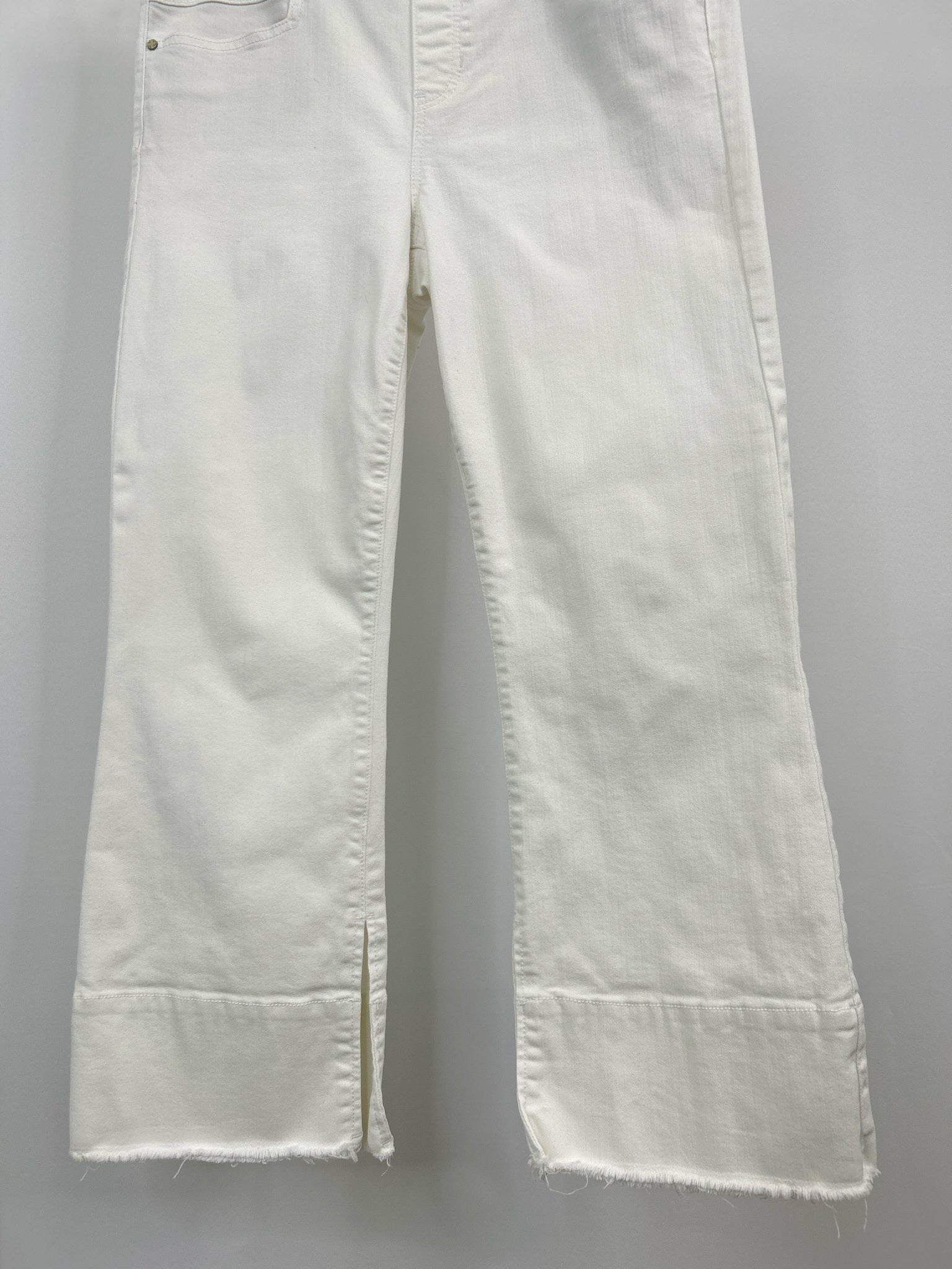 LIVERPOOL Size 30/10 white denim Women jeans
