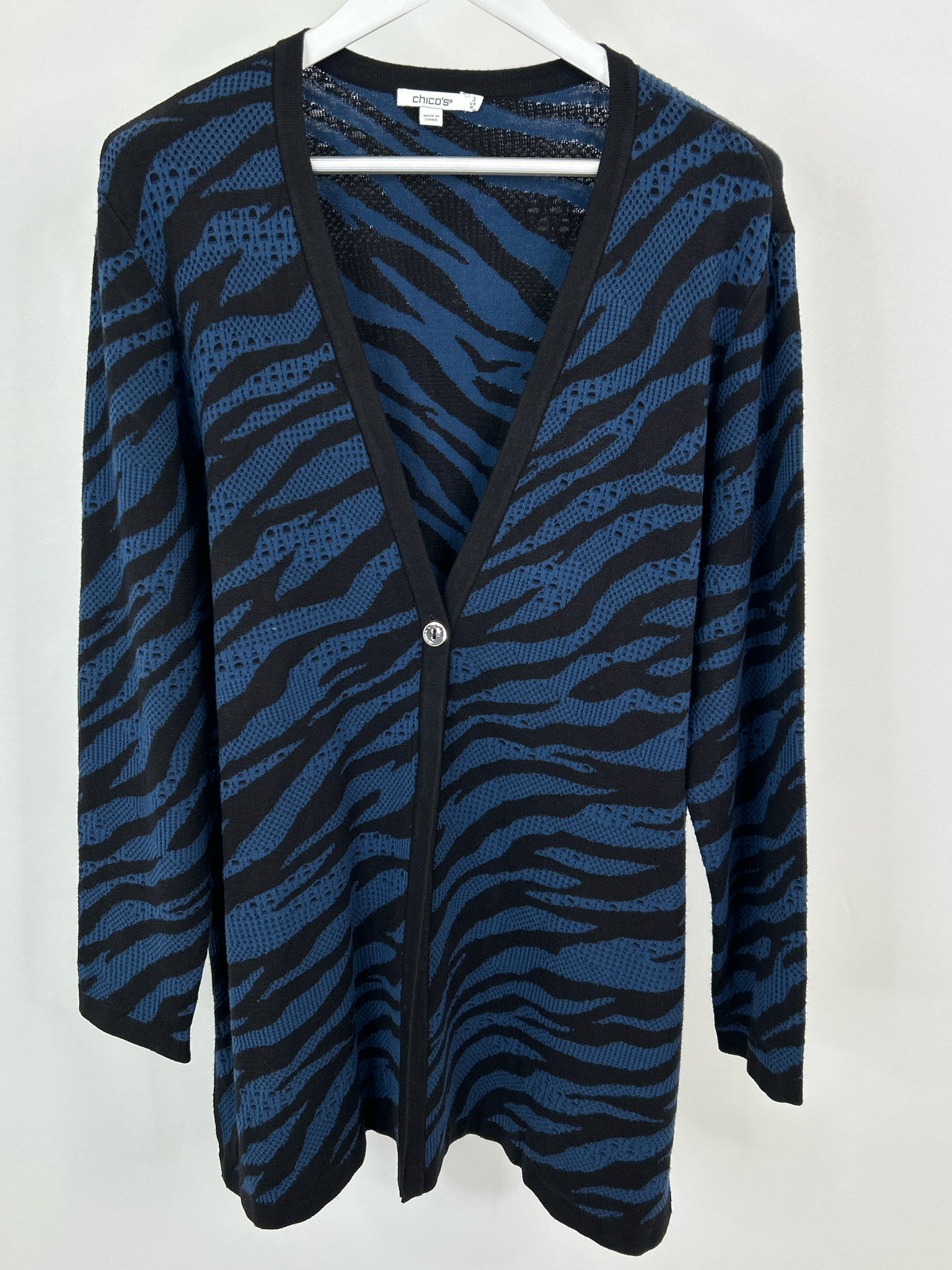 CHICO'S Size XL BLACK AND BLUE Women Cardigan