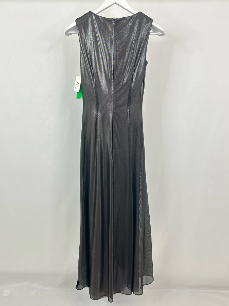 DELARU Size 5/6 Metallic Silver Dress NWT